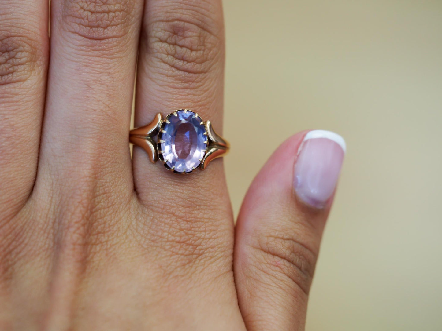 Estate Victorian 11K Yellow Gold Amethyst Ring - VHK#694A