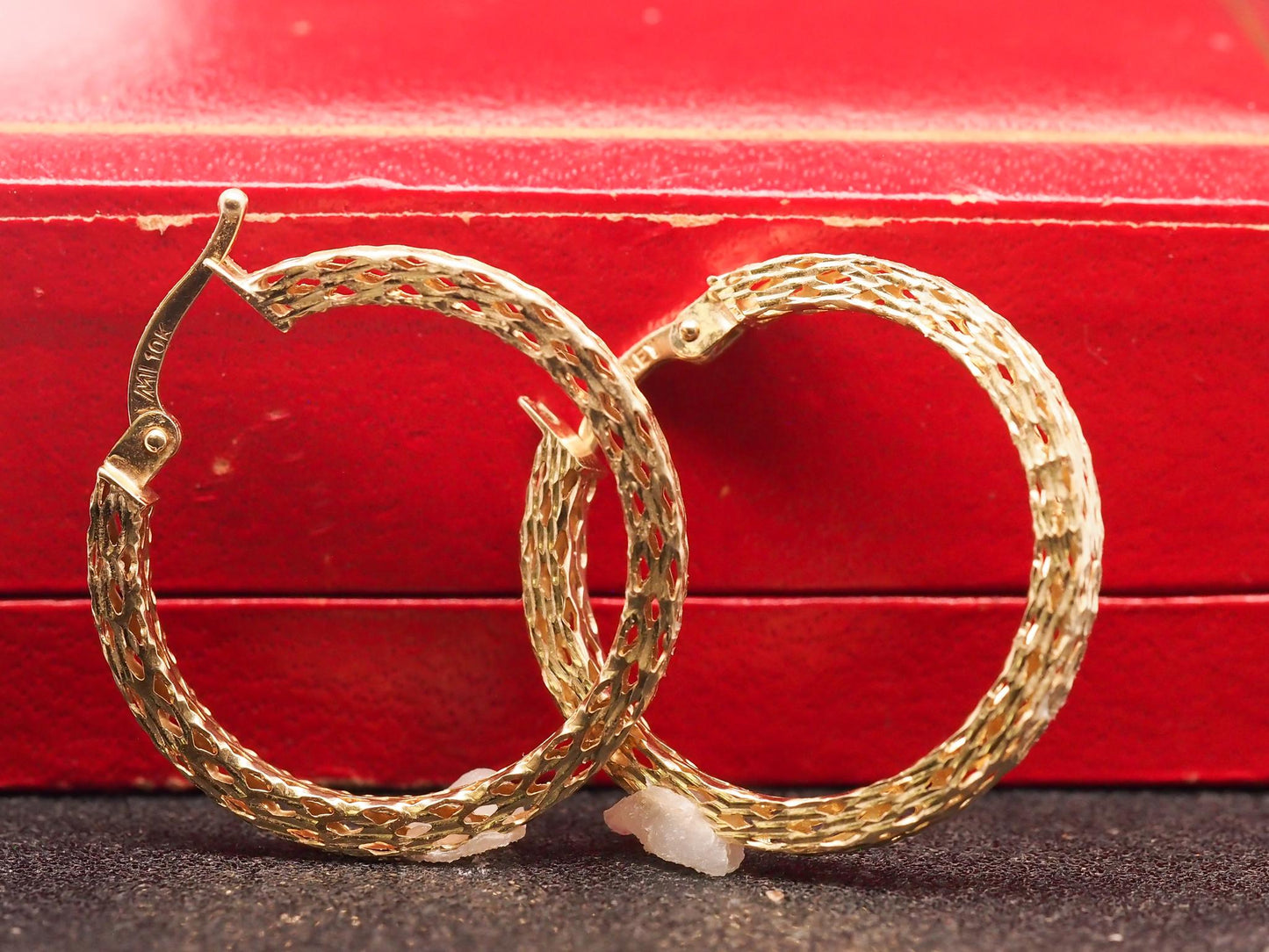 Estate 1980s 10K Yellow Gold Hoop Earrings - VHK#846A