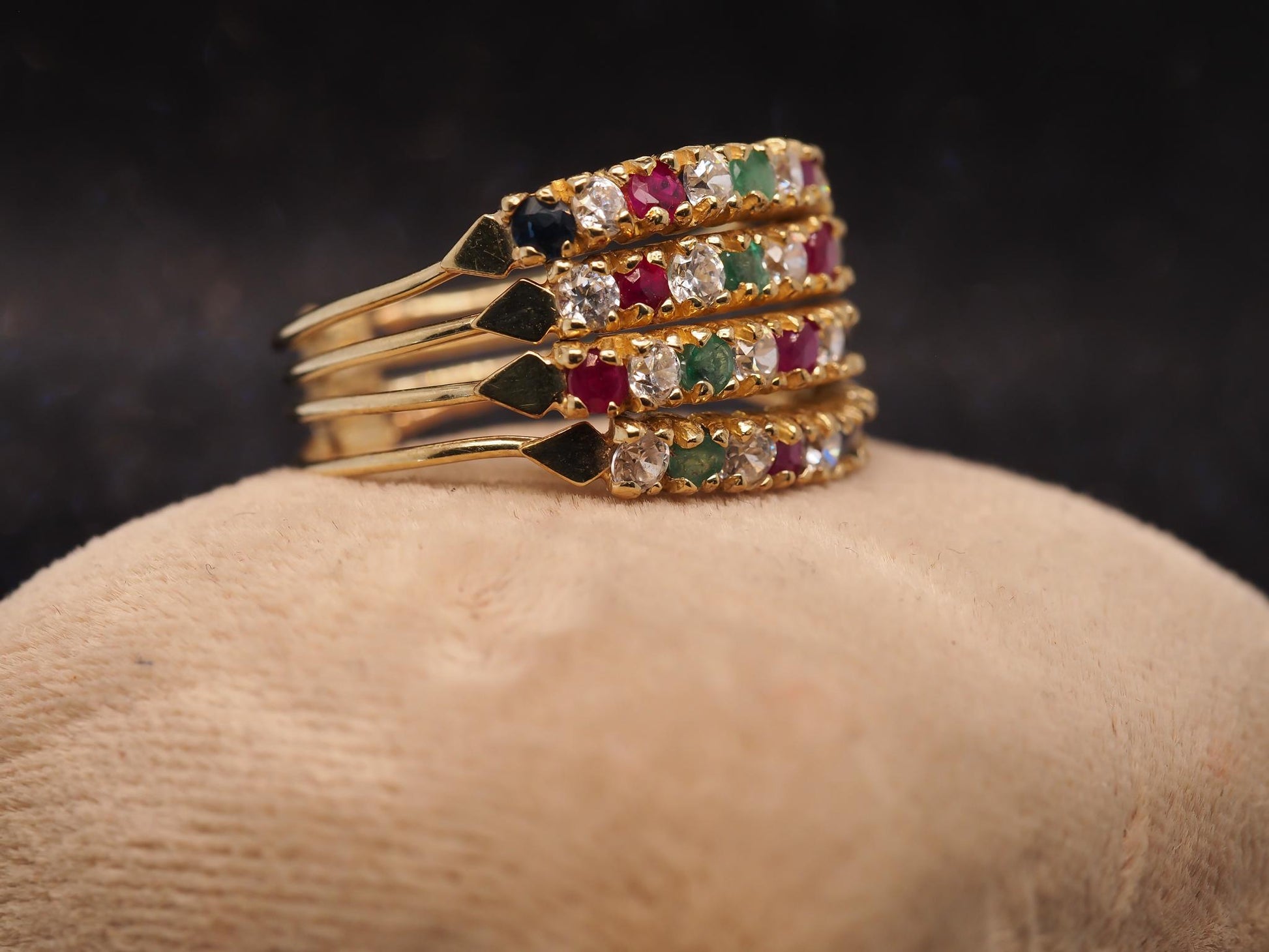 Estate Vintage 14K Yellow Gold Ruby, Sapphire, Emerald and Diamond Band