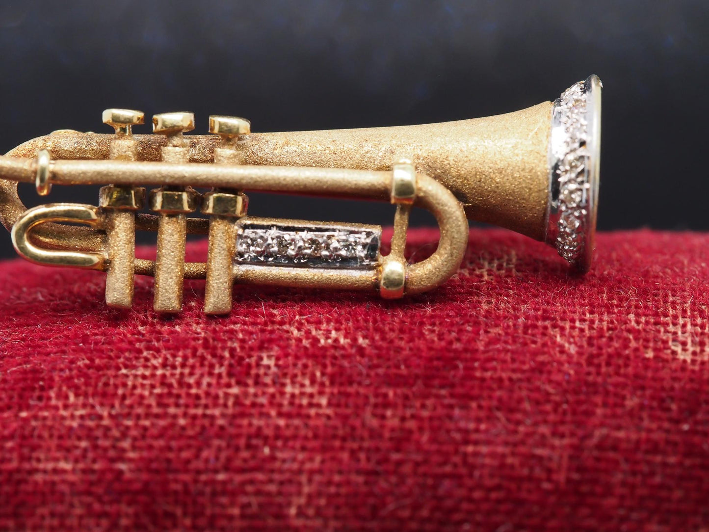 Estate Vintage Trumpet 14K Yellow Gold with diamonds Brooch Pin - VHK#886A