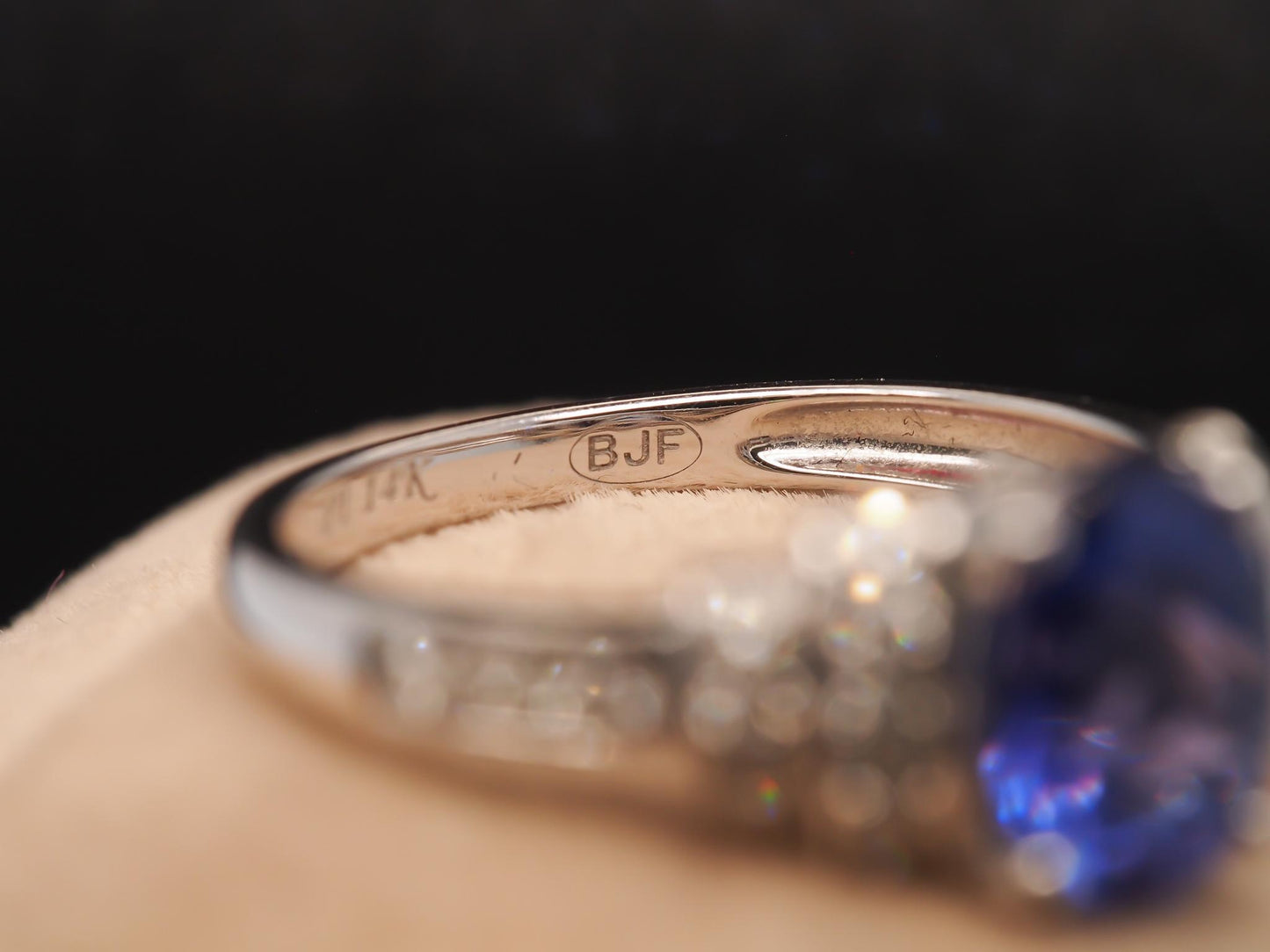 Estate 14K White Gold Tanzanite and Diamond Ring - VHK#889A
