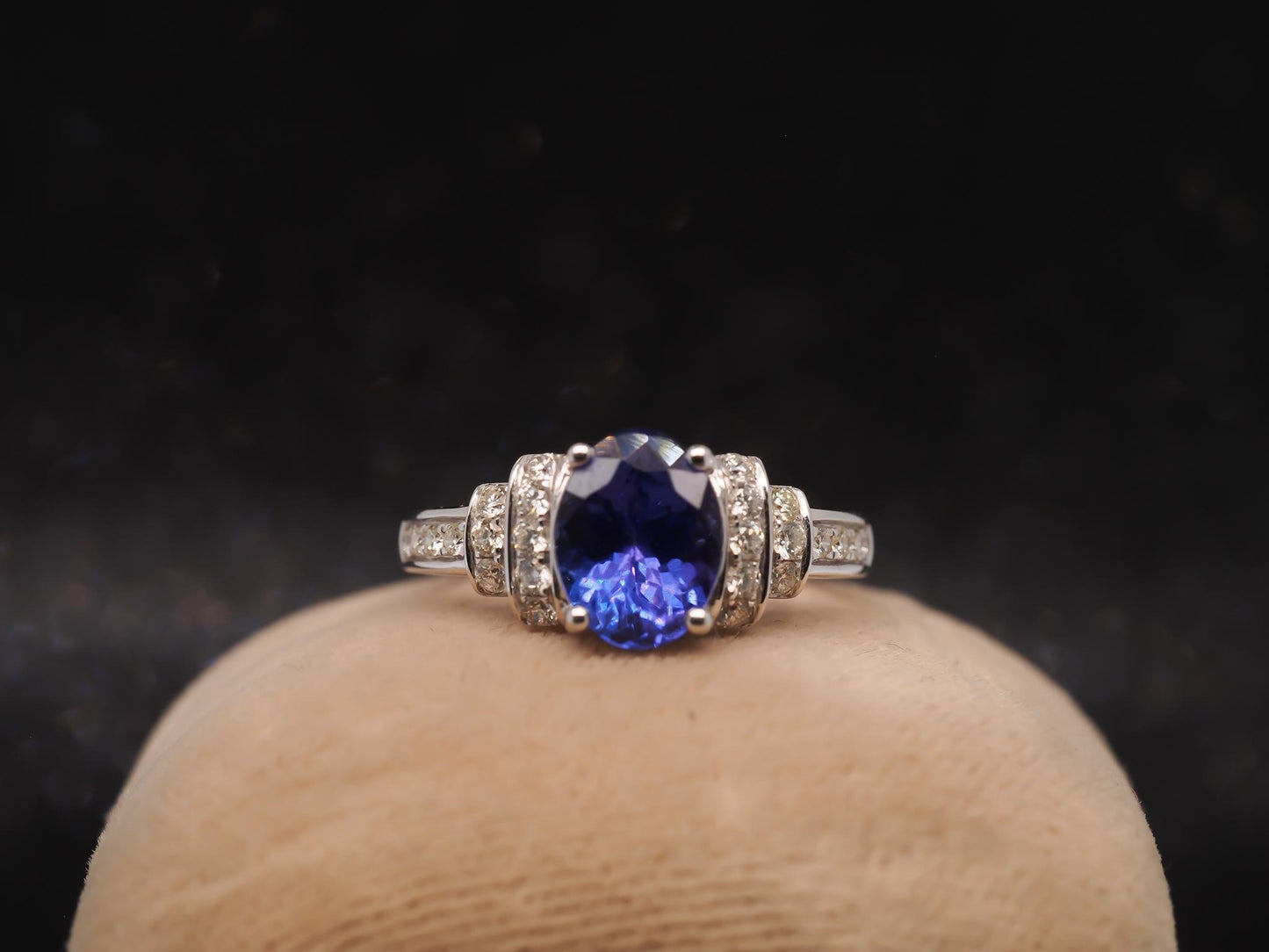Estate 14K White Gold Tanzanite and Diamond Ring - VHK#889A