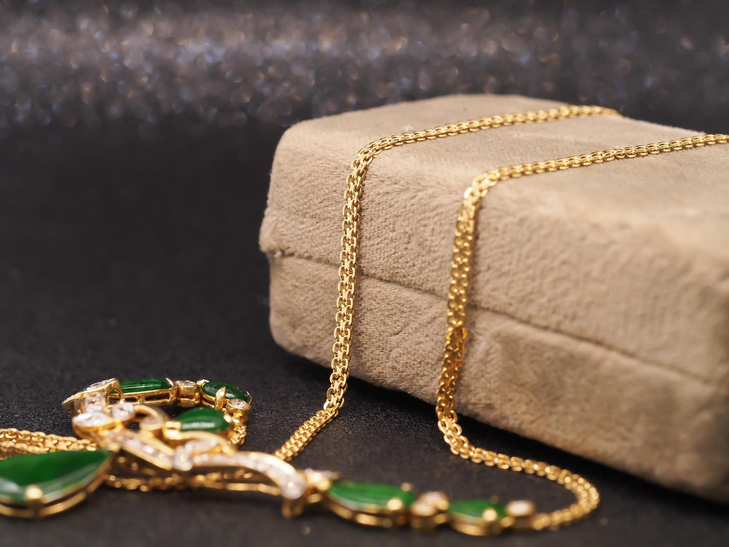 Estate 18K Yellow Gold Italian Made Diamond and Jade Necklace - VHK#923A