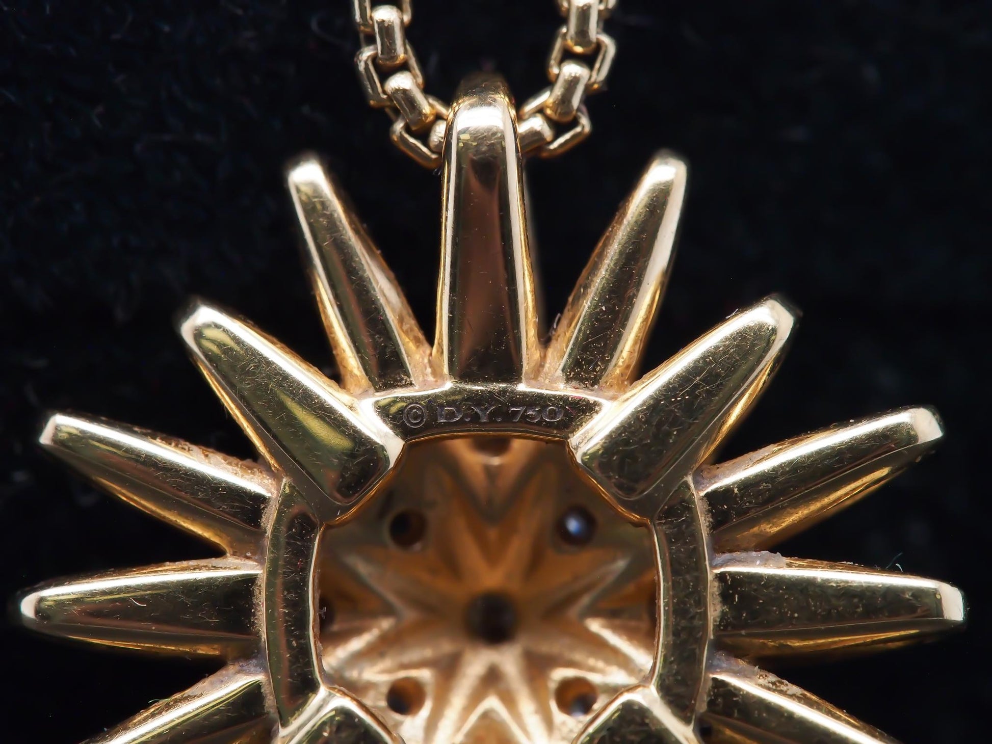 Estate David Yurman Starburst Pendant Necklace 20mm - VHK#948a