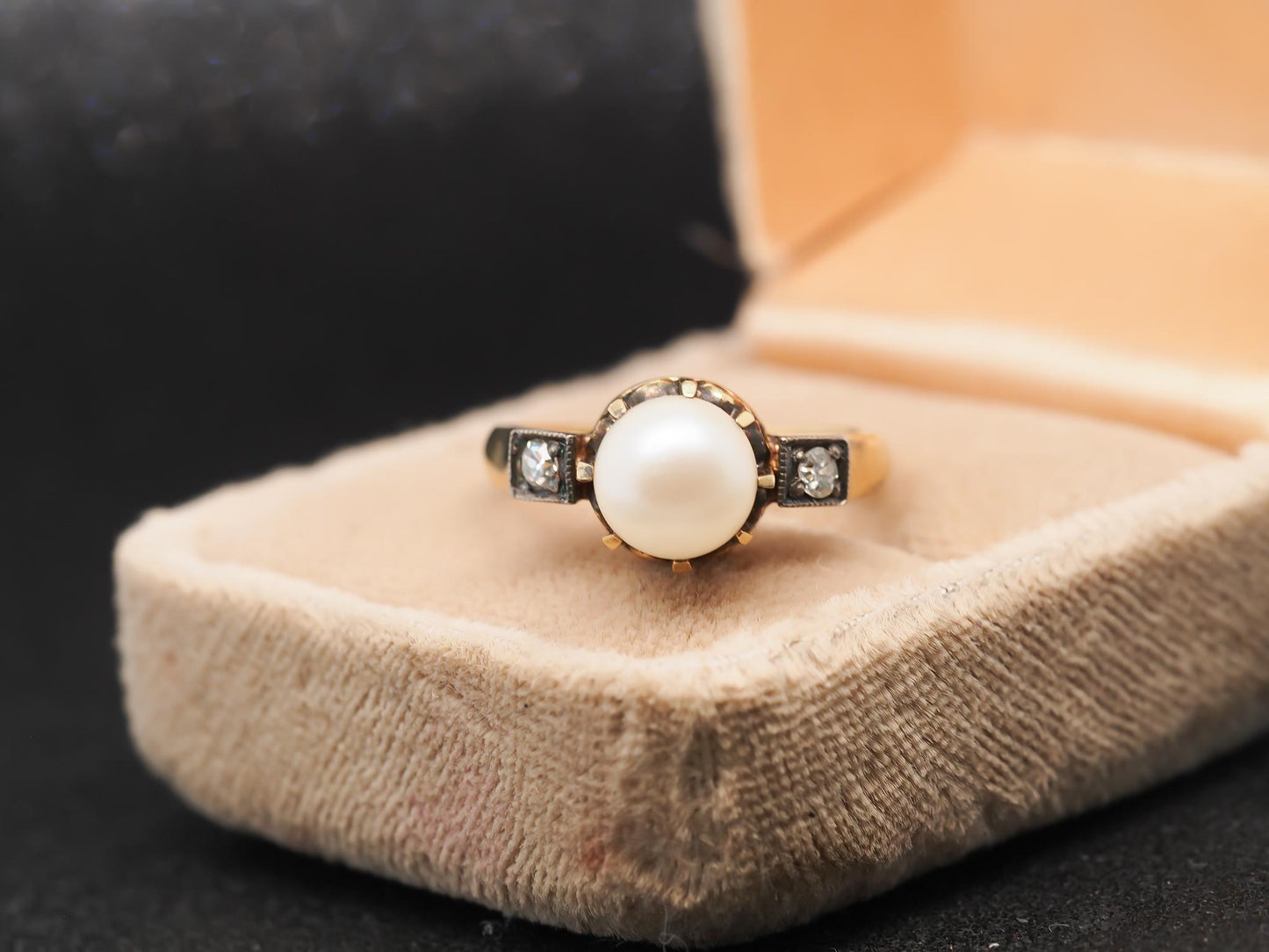 Estate Antique 18K Yellow Gold Pearl and Diamond Ring - VHK#1011