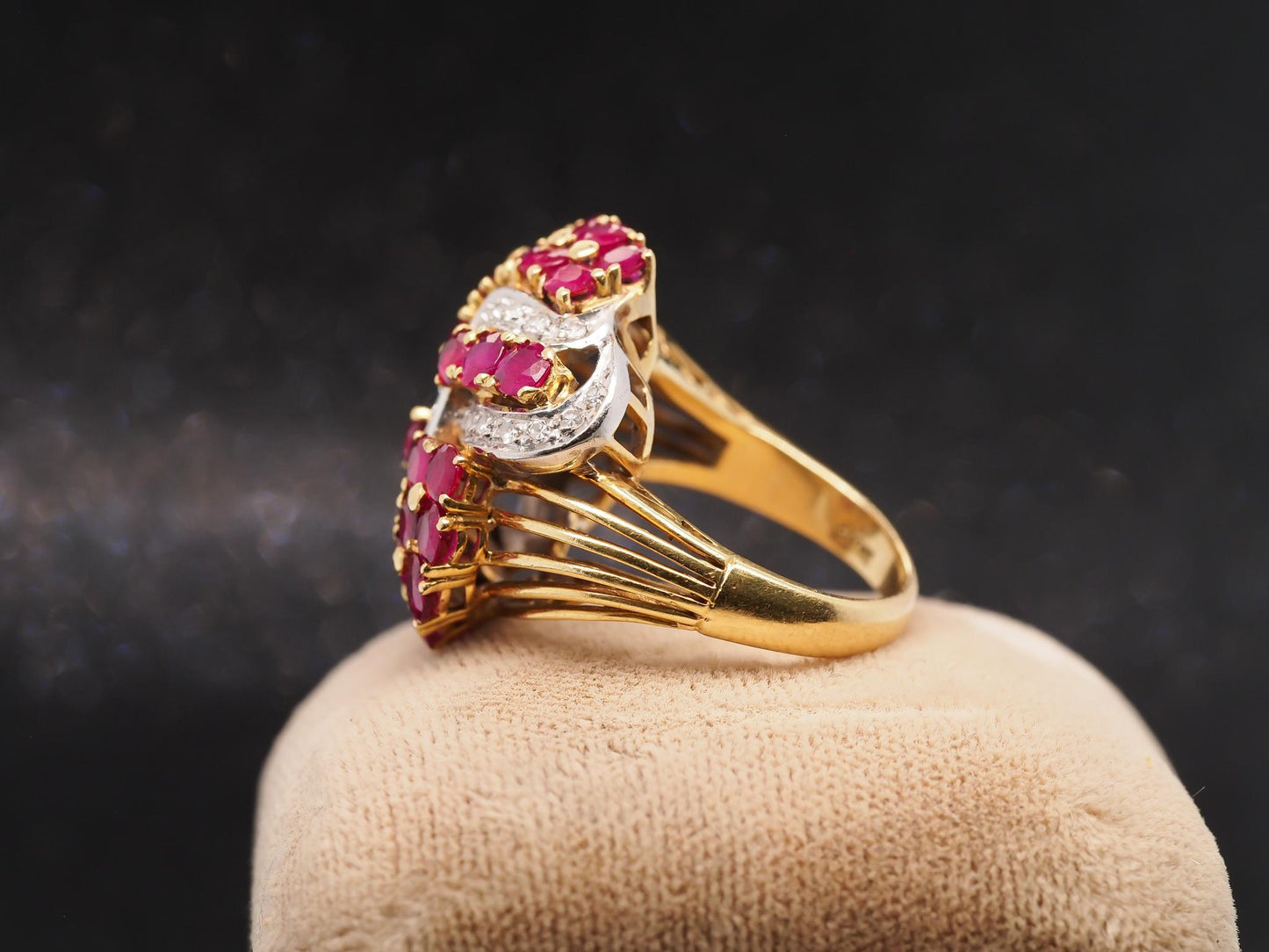 Estate Vintage 18K Yellow Gold Ruby and Diamond Ring - VHK#1017
