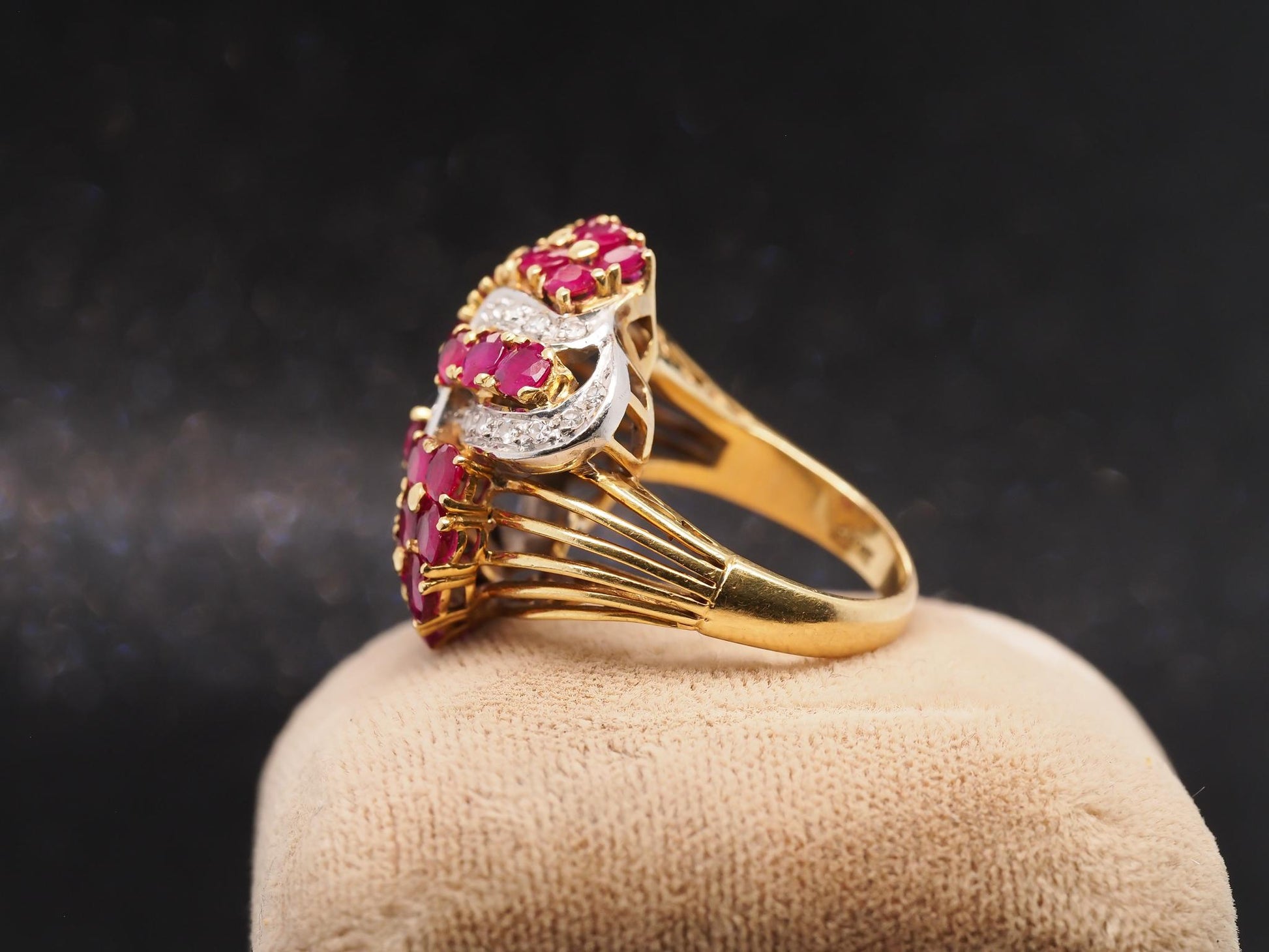 Estate Vintage 18K Yellow Gold Ruby and Diamond Ring - VHK#1017