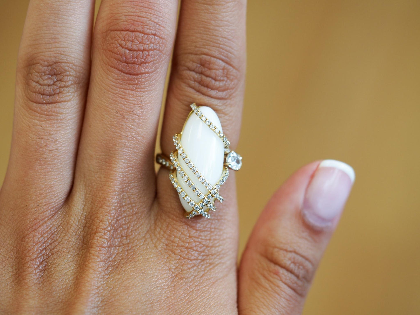 Estate 18K Yellow Gold White Chalcedony Diamond Ring - VHK#1020