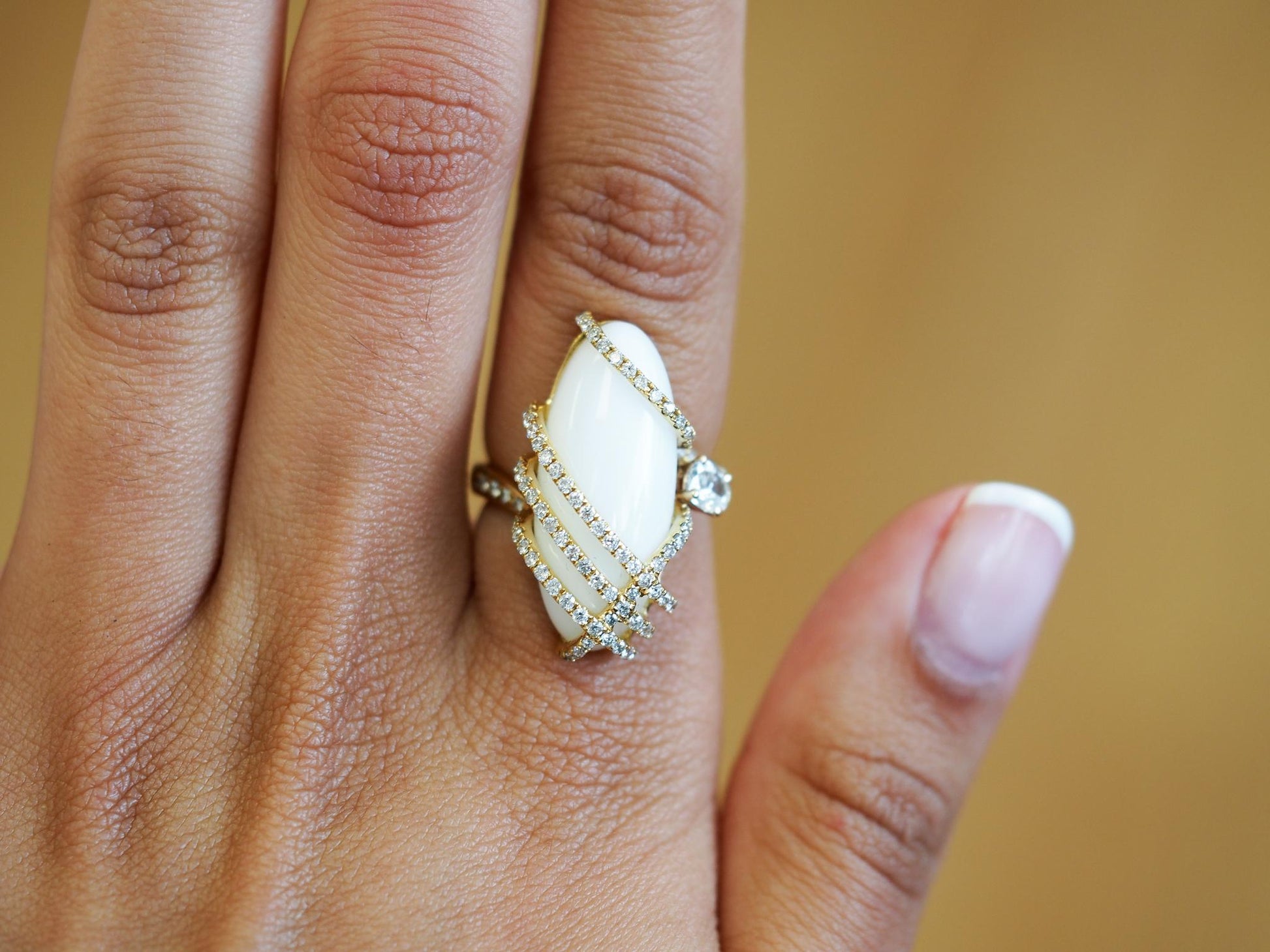 Estate 18K Yellow Gold White Chalcedony Diamond Ring - VHK#1020