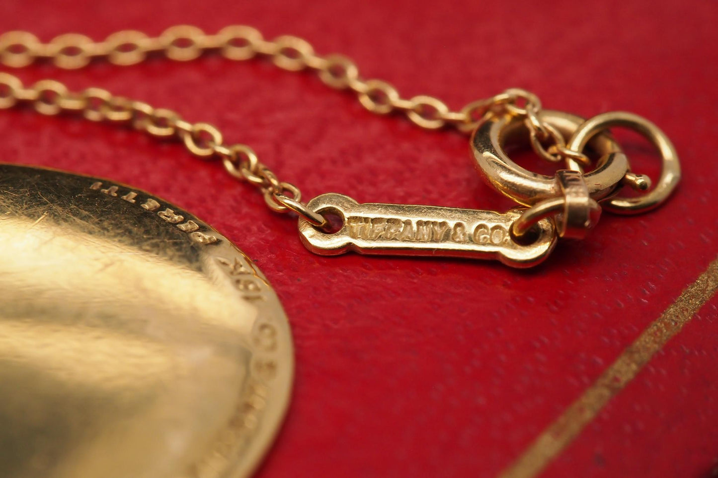 Estate 18K Yellow Gold Tiffany & Co. Madonna Pendant Necklace - VHK#1027