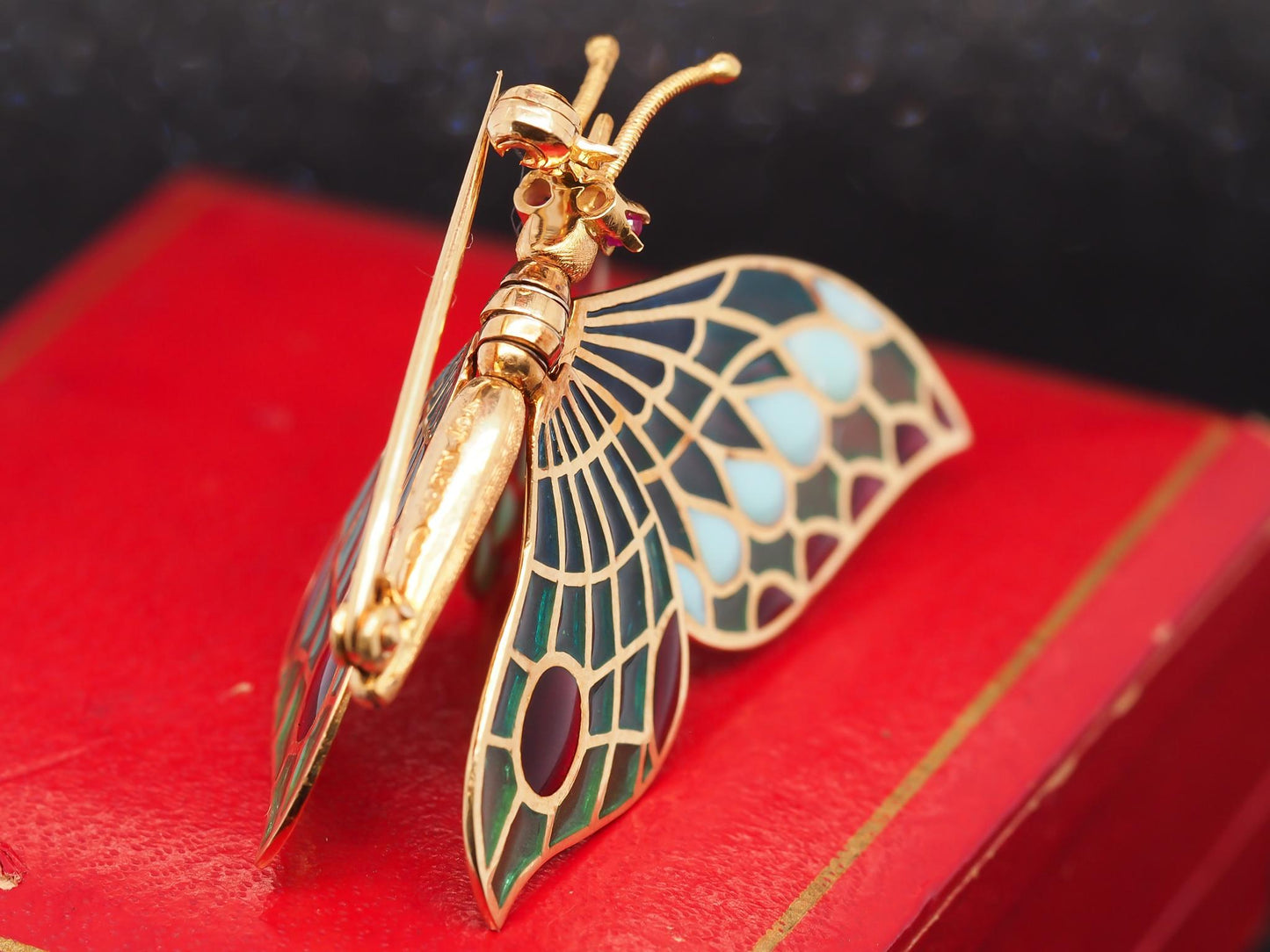 Estate 18K Gold Butterfly Articulating Wing Plique A Jour Brooch - VHK#312A