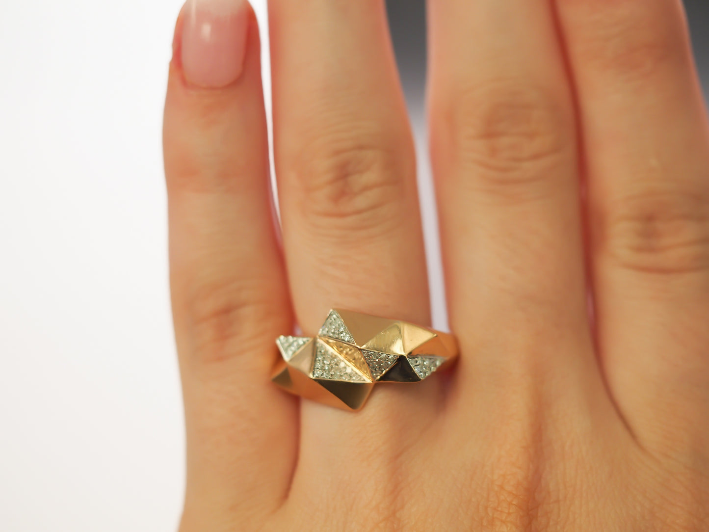 14K Rose Gold Geometric Shape Round Brilliant Diamond Ring - VHK#513a