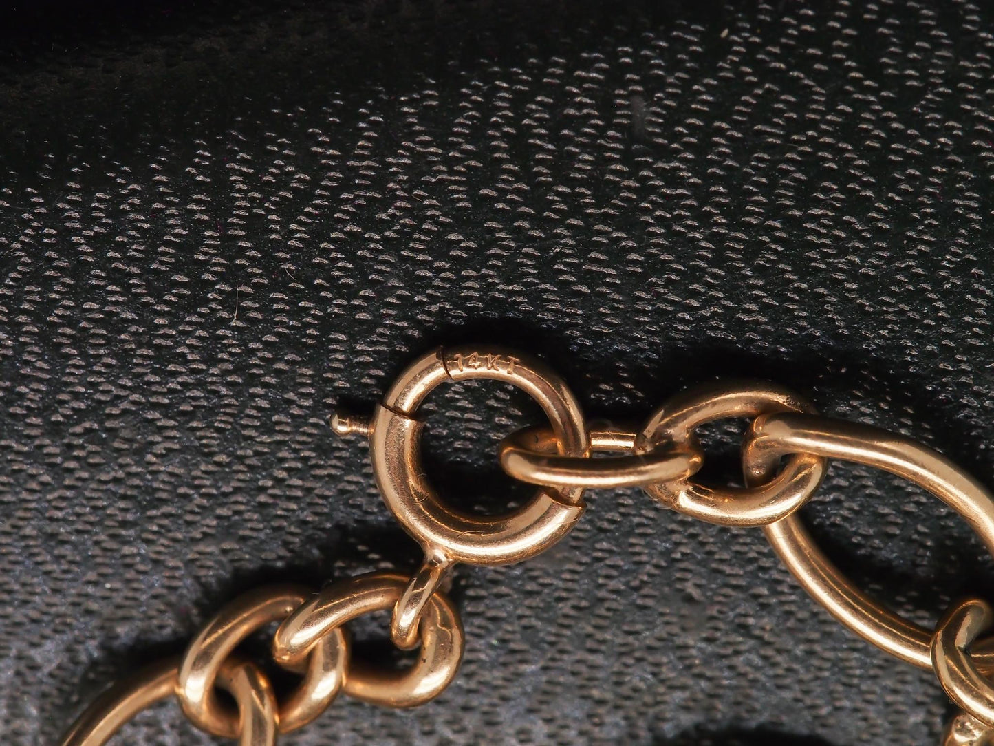 Estate 14K Yellow Gold Oval Link Bracelet - VHK#587b