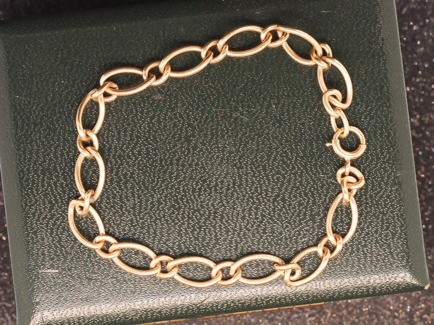 Estate 14K Yellow Gold Oval Link Bracelet - VHK#587b