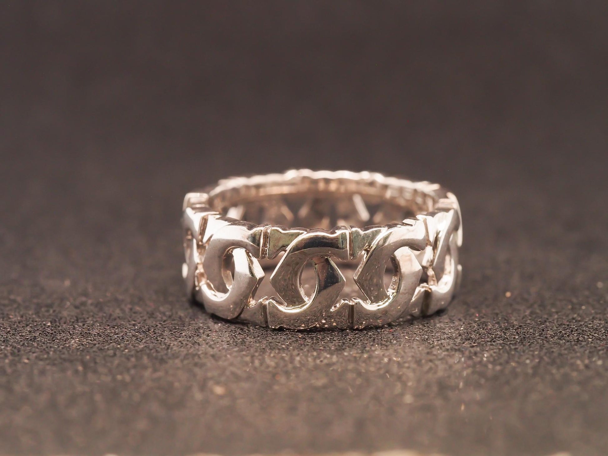 Estate Vintage Cartier Enterlaces 18K White Gold Band Ring - VHK#669B