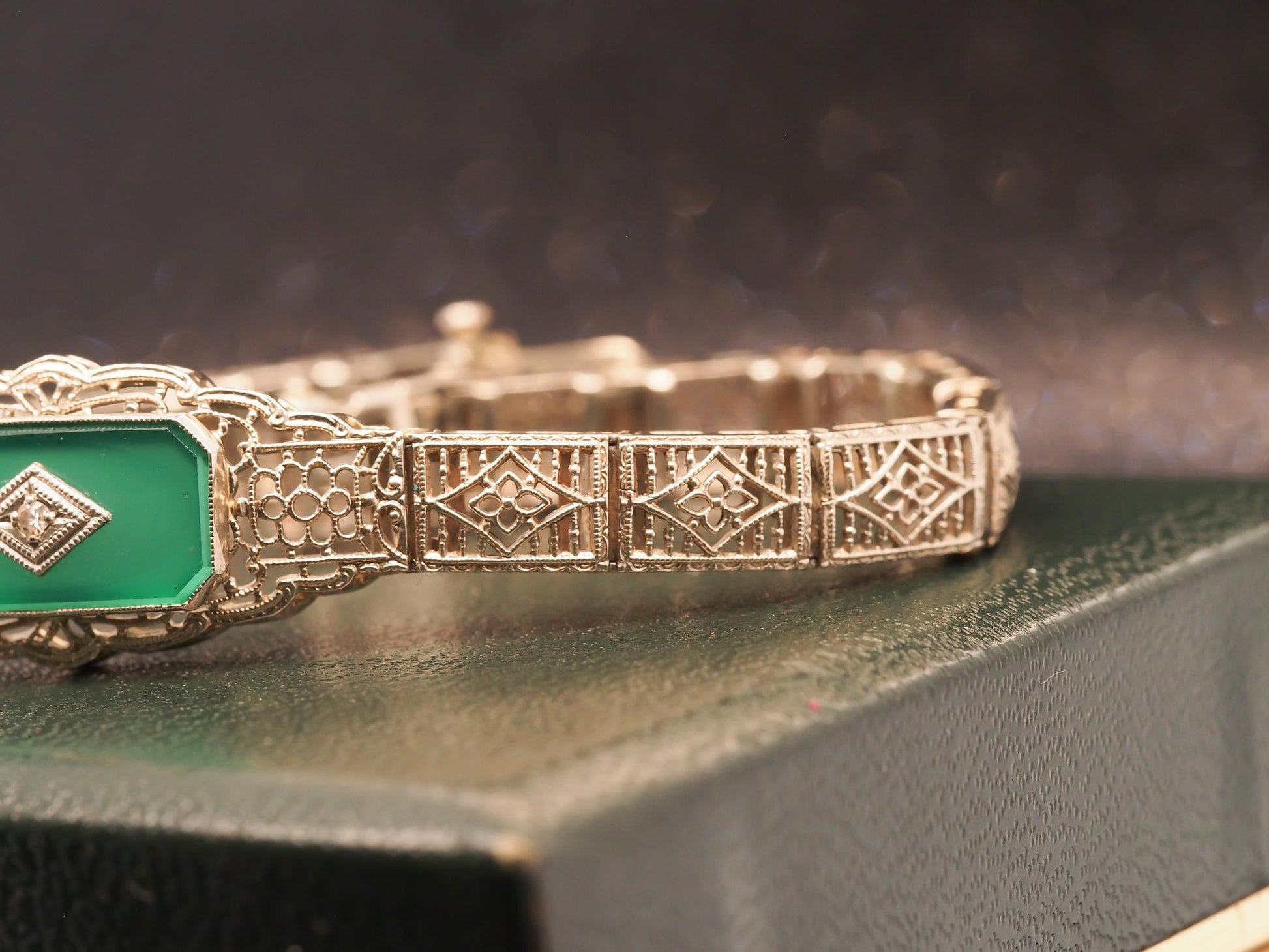 Estate Vintage 14K Yellow Gold Filigree Diamond and Chalcedony Bracelet