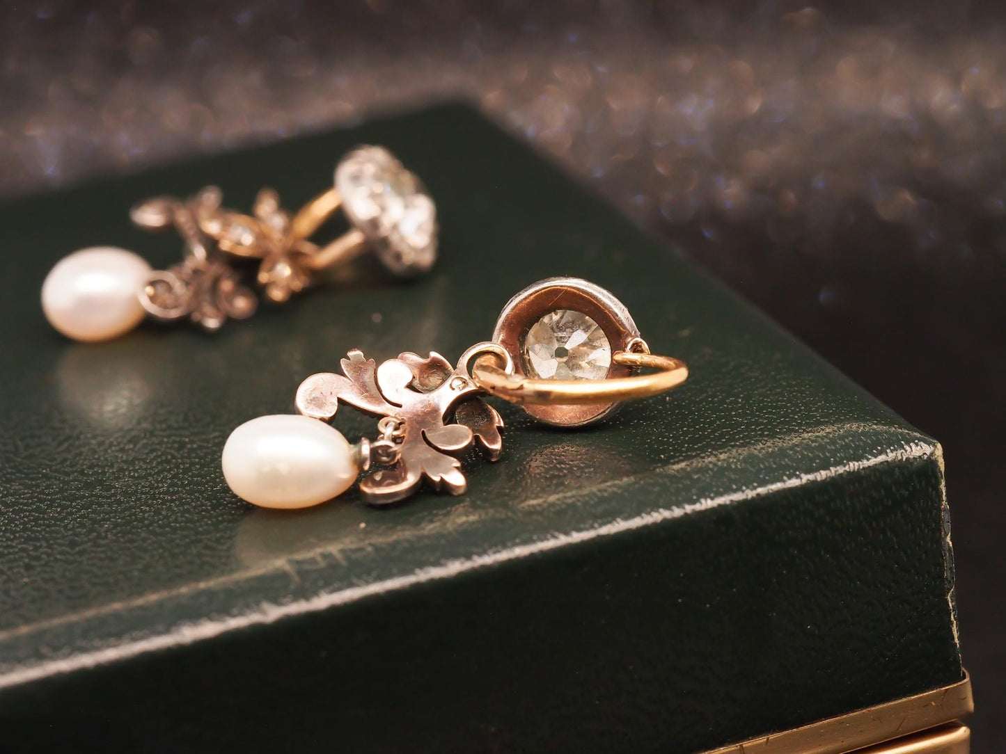 Edwardian Yellow Gold Old Mine Diamond Detachable Dangling Pearl Earrings