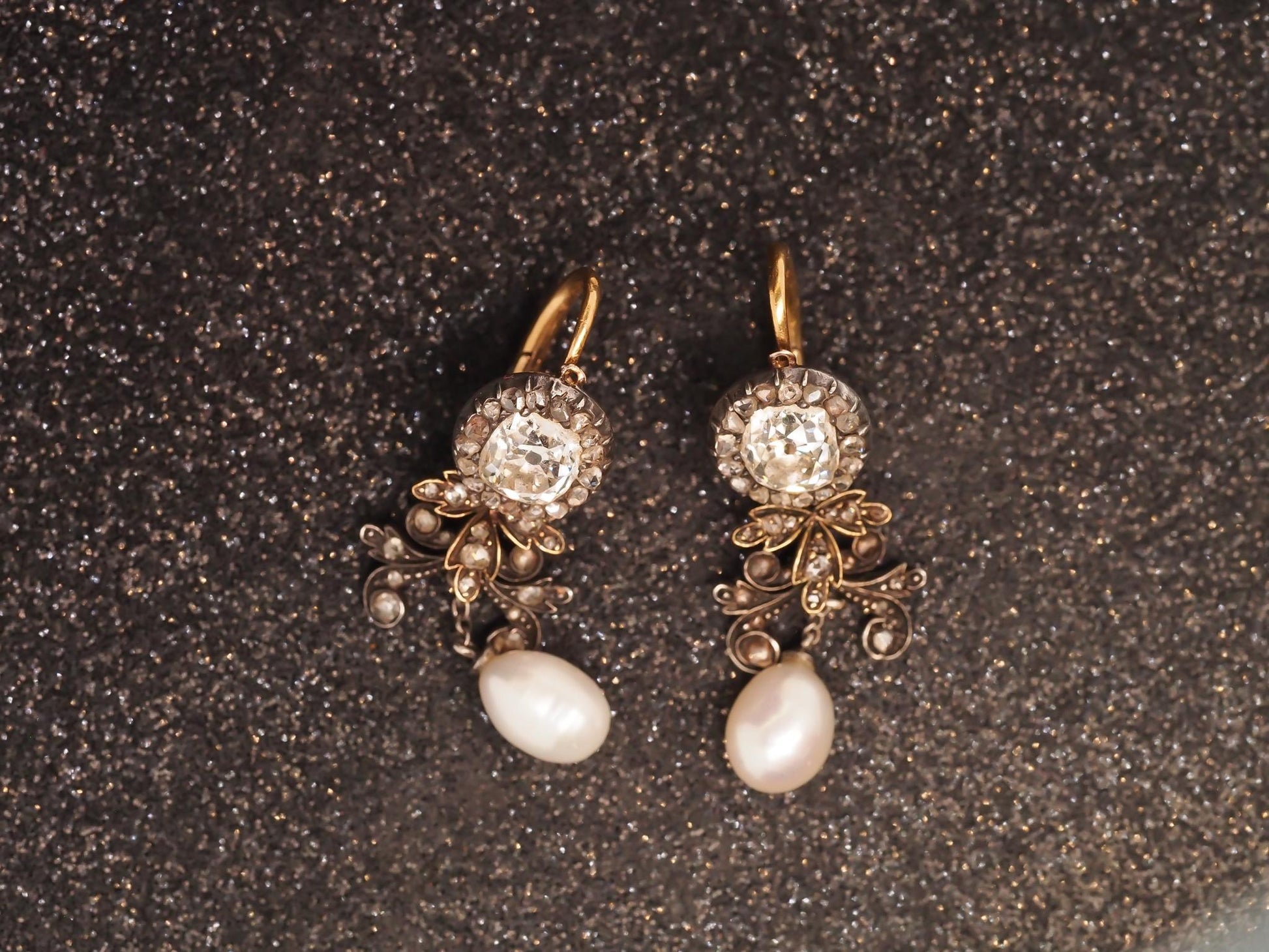 Edwardian Yellow Gold Old Mine Diamond Detachable Dangling Pearl Earrings