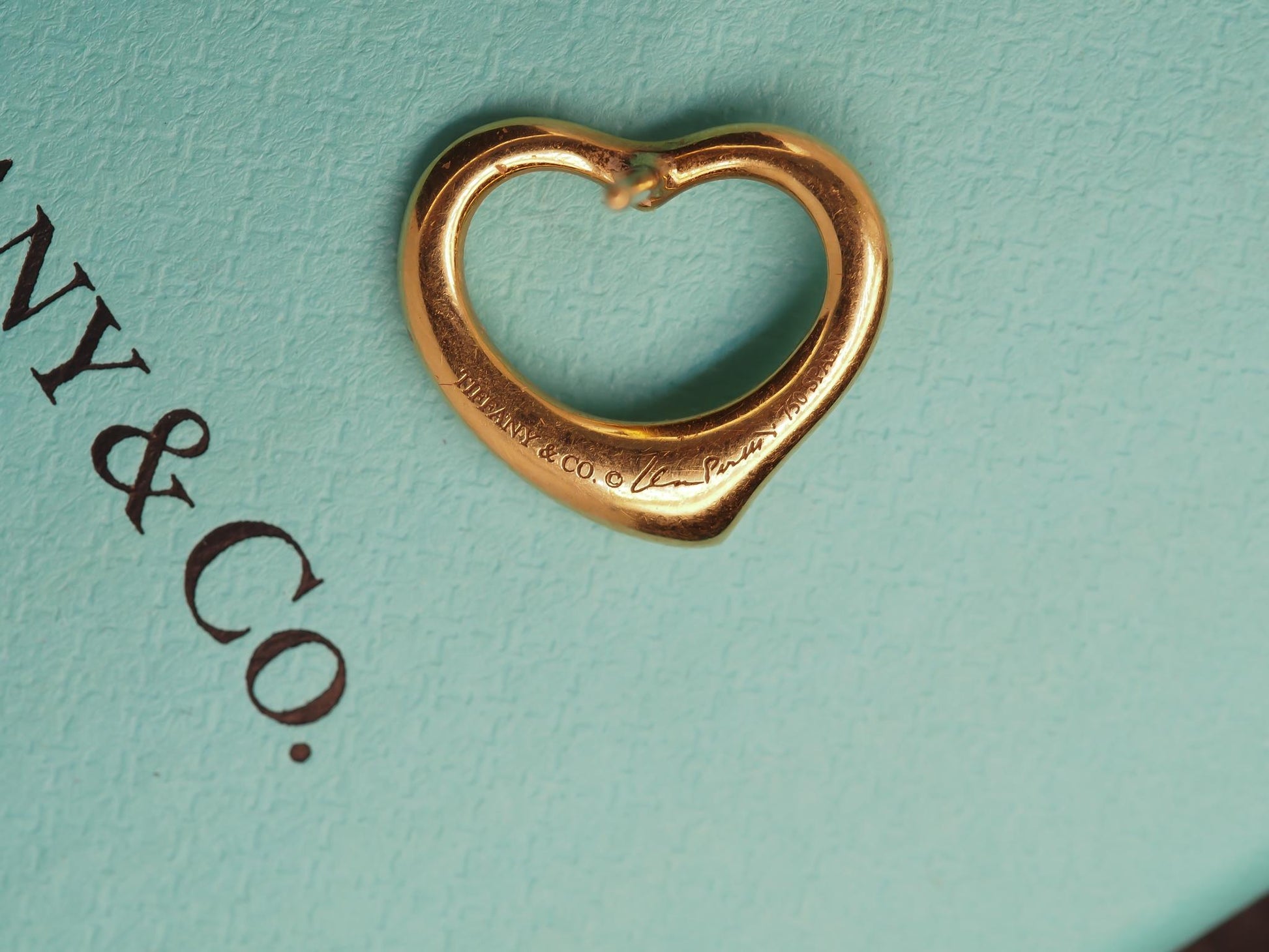 Estate 18K Tiffany & Co. Yellow Gold Heart Earrings - VHK#186B