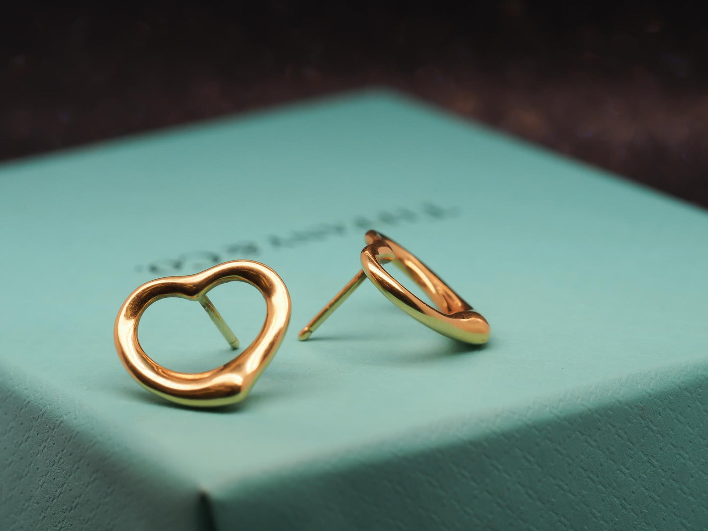 Estate 18K Tiffany & Co. Yellow Gold Heart Earrings - VHK#186B