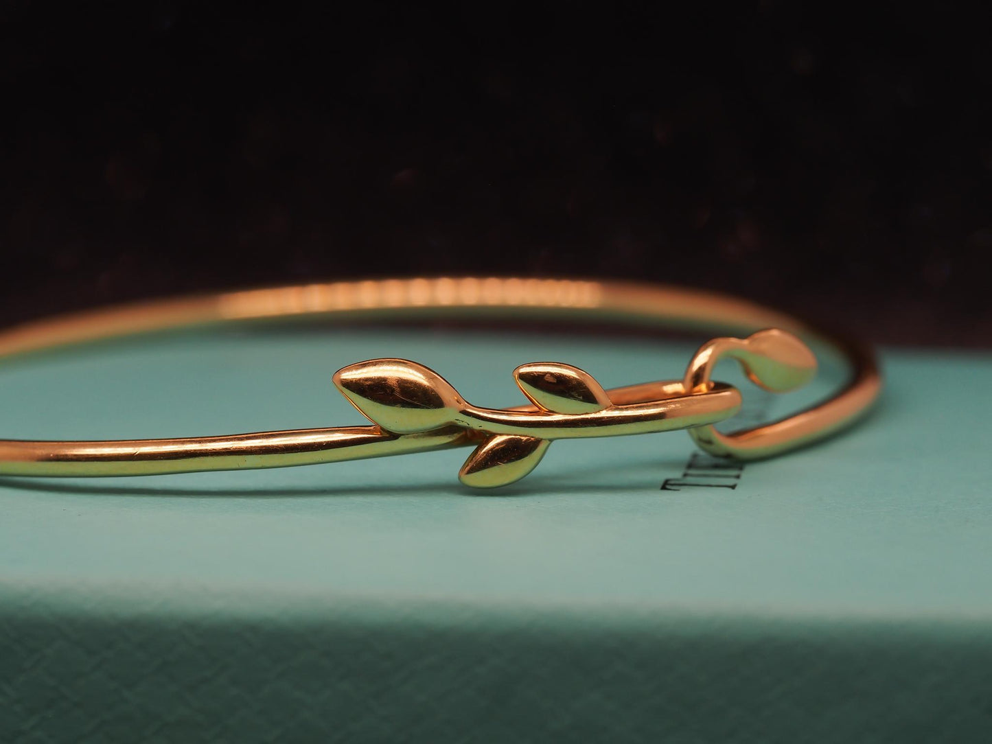Estate Tiffany & Co. 18K Yellow Gold Olive Leaf Hook Bangle Bracelet - VHK#182D