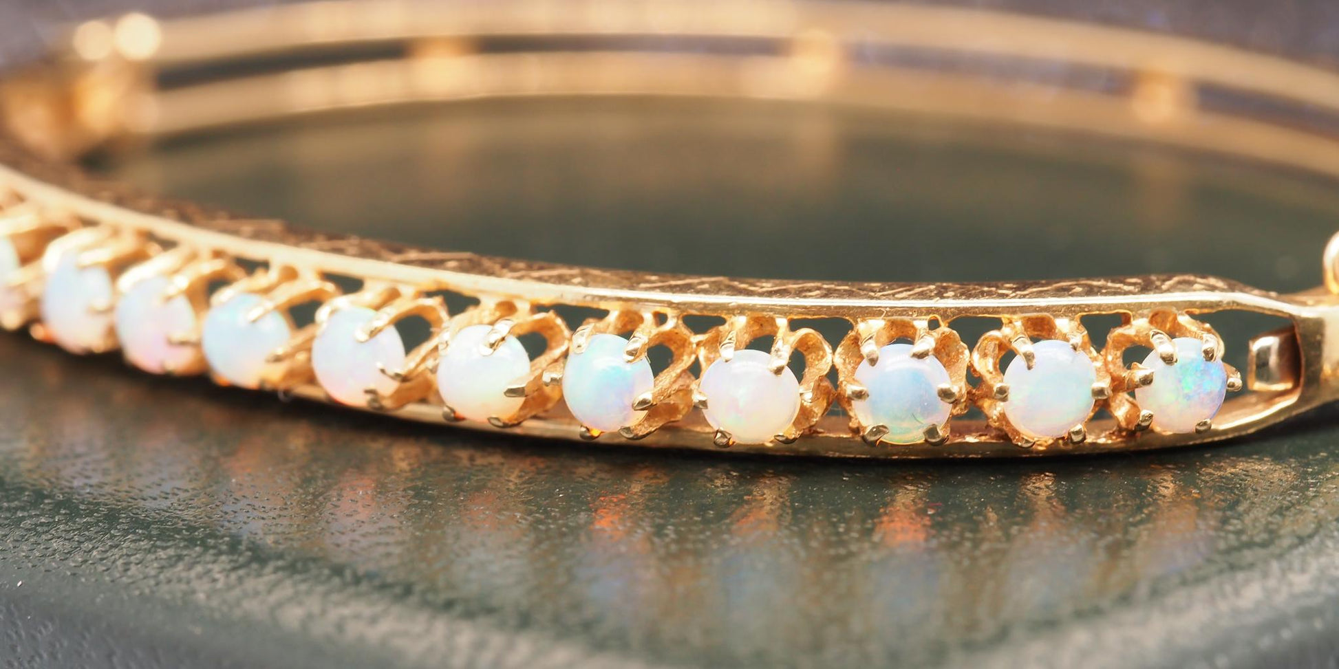 Estate 14K Yellow Gold Vintage Opal Bangle - VHK#1032