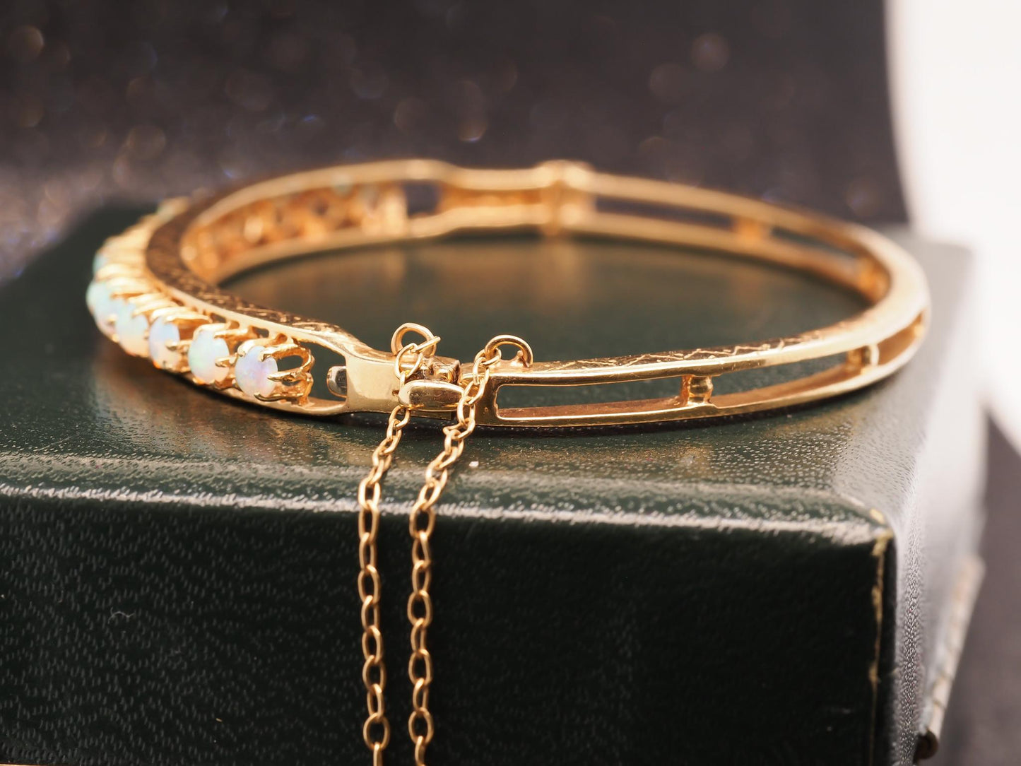 Estate 14K Yellow Gold Vintage Opal Bangle - VHK#1032
