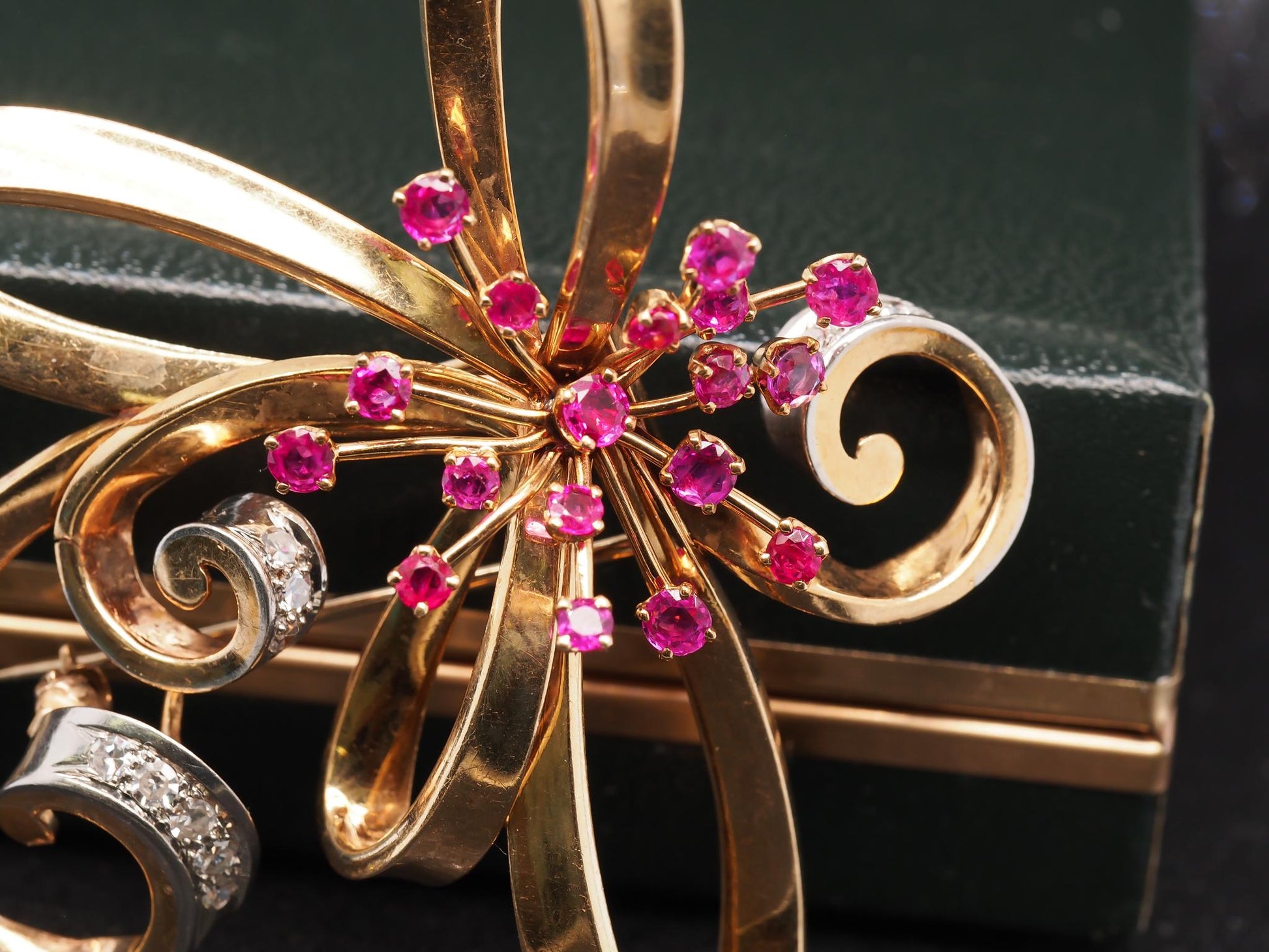 Estate 14K Yellow Gold Trabert & Hoeffer Mauboussin Ruby & Diamond Jumbo Brooch