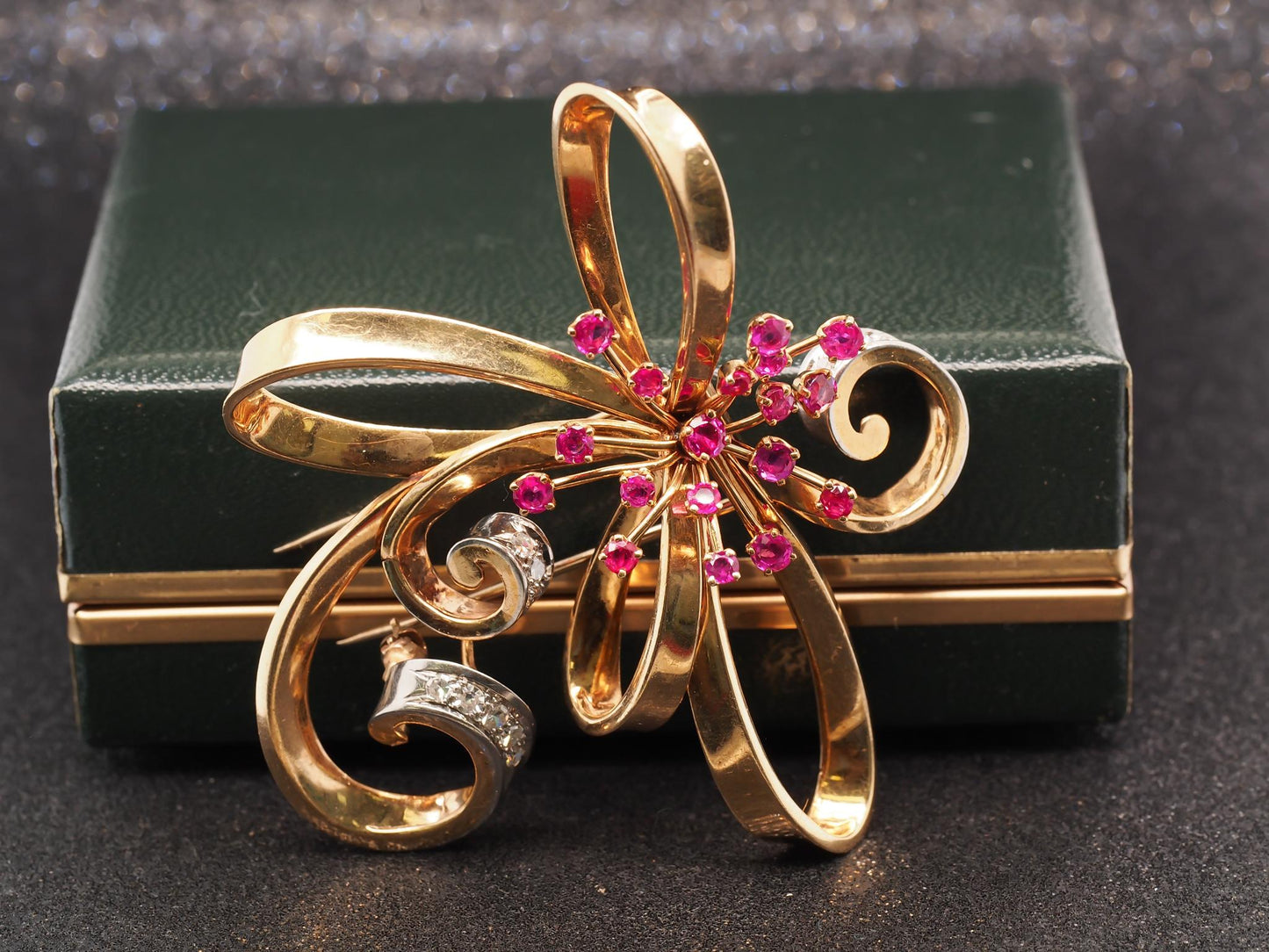 Estate 14K Yellow Gold Trabert & Hoeffer Mauboussin Ruby & Diamond Jumbo Brooch