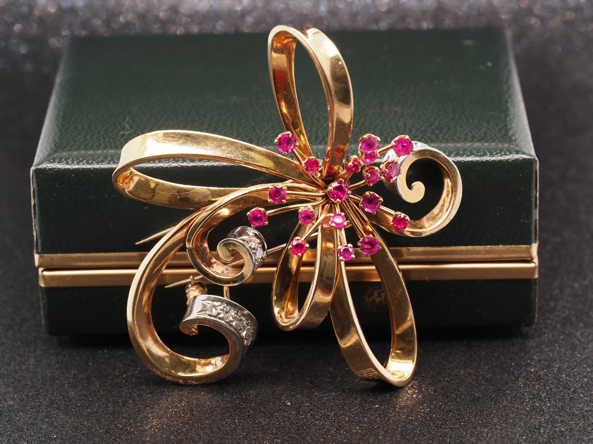 Estate 14K Yellow Gold Trabert & Hoeffer Mauboussin Ruby & Diamond Jumbo Brooch