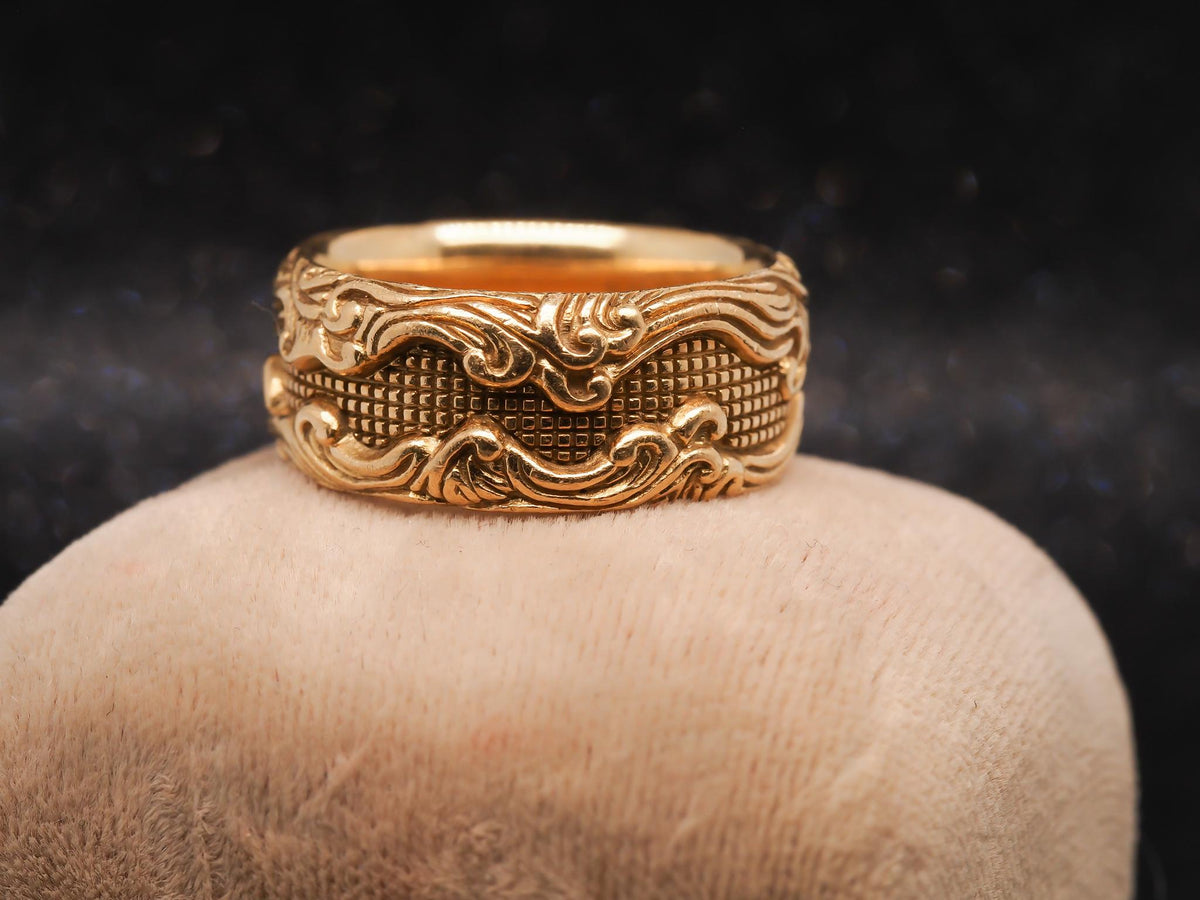 Estate David Yurman 18K Yellow Gold WAVES Band Ring - VHK#1035
