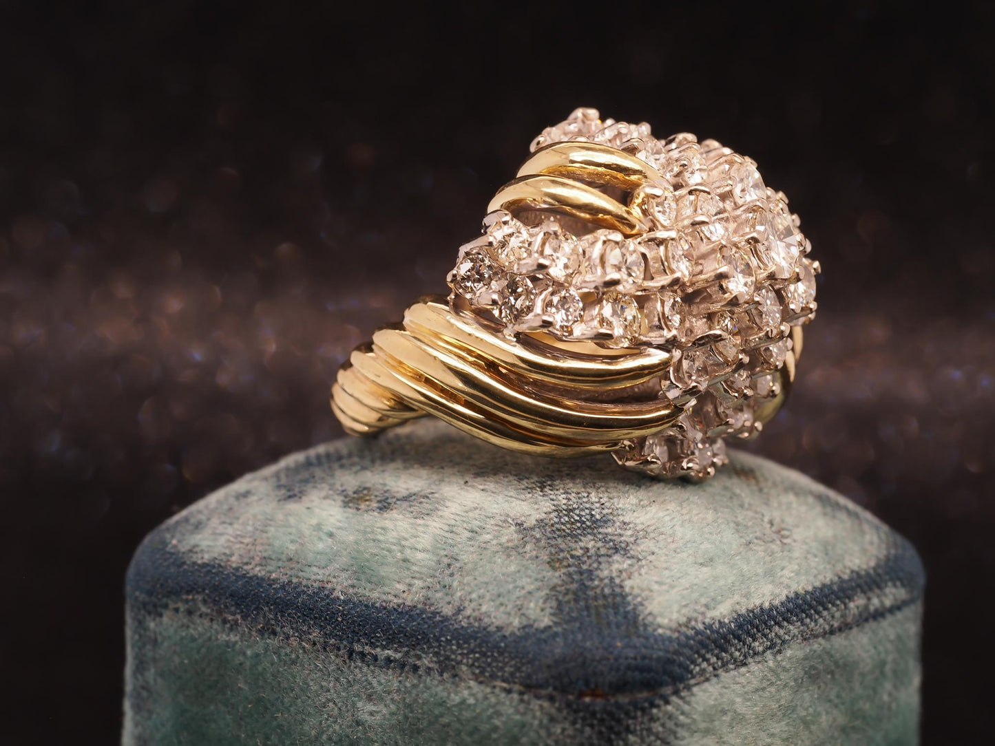Estate 18K Yellow Gold Diamond Cluster Swirl Ring - VHK#1039