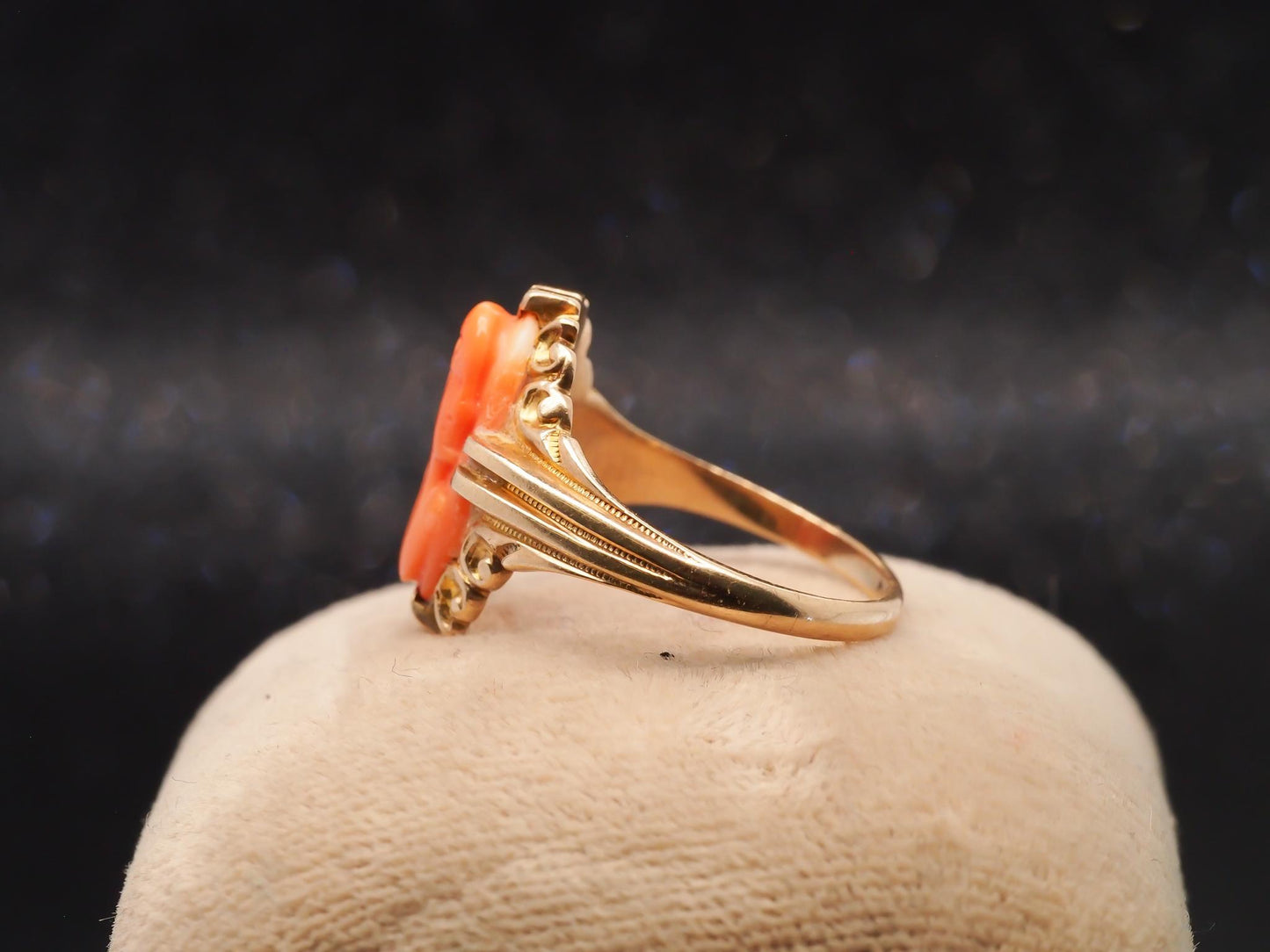 Art Deco 14K Yellow Gold Cameo Cocktail Ring - VHK#17