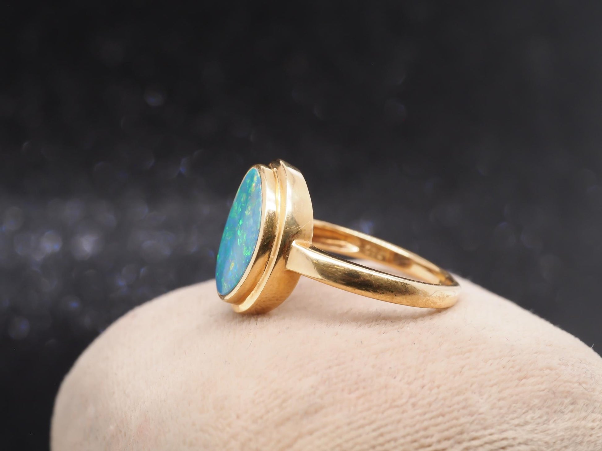 18K Yellow Gold Abstract Opal Ring - VHK#27
