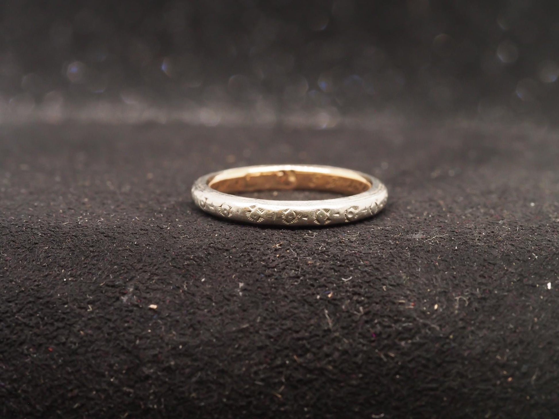 Circa 1902 Platinum & Gold Engraved Edwardian Wedding Band - VHK#26