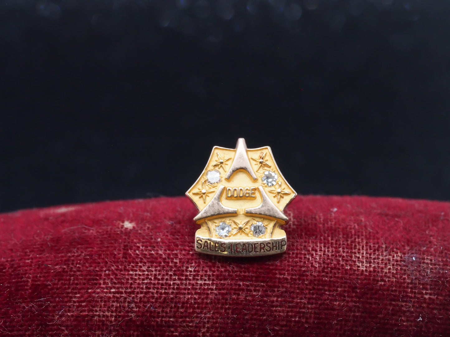 Vintage 10K Yellow Gold Diamond "Dodge" Sales Leadership Pin - VHK#35