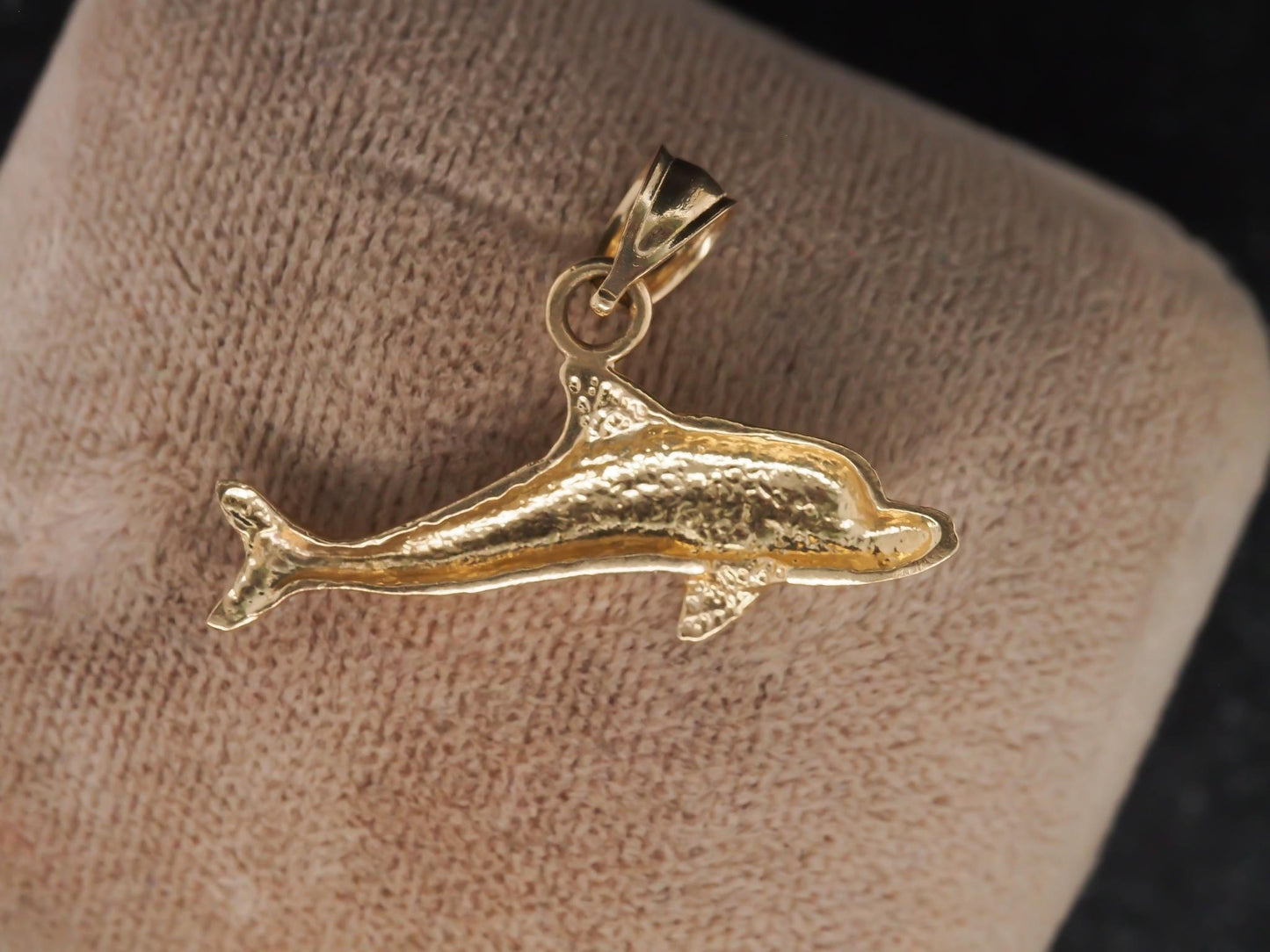 14K Yellow Gold Dolphin Pendant - VHK#48
