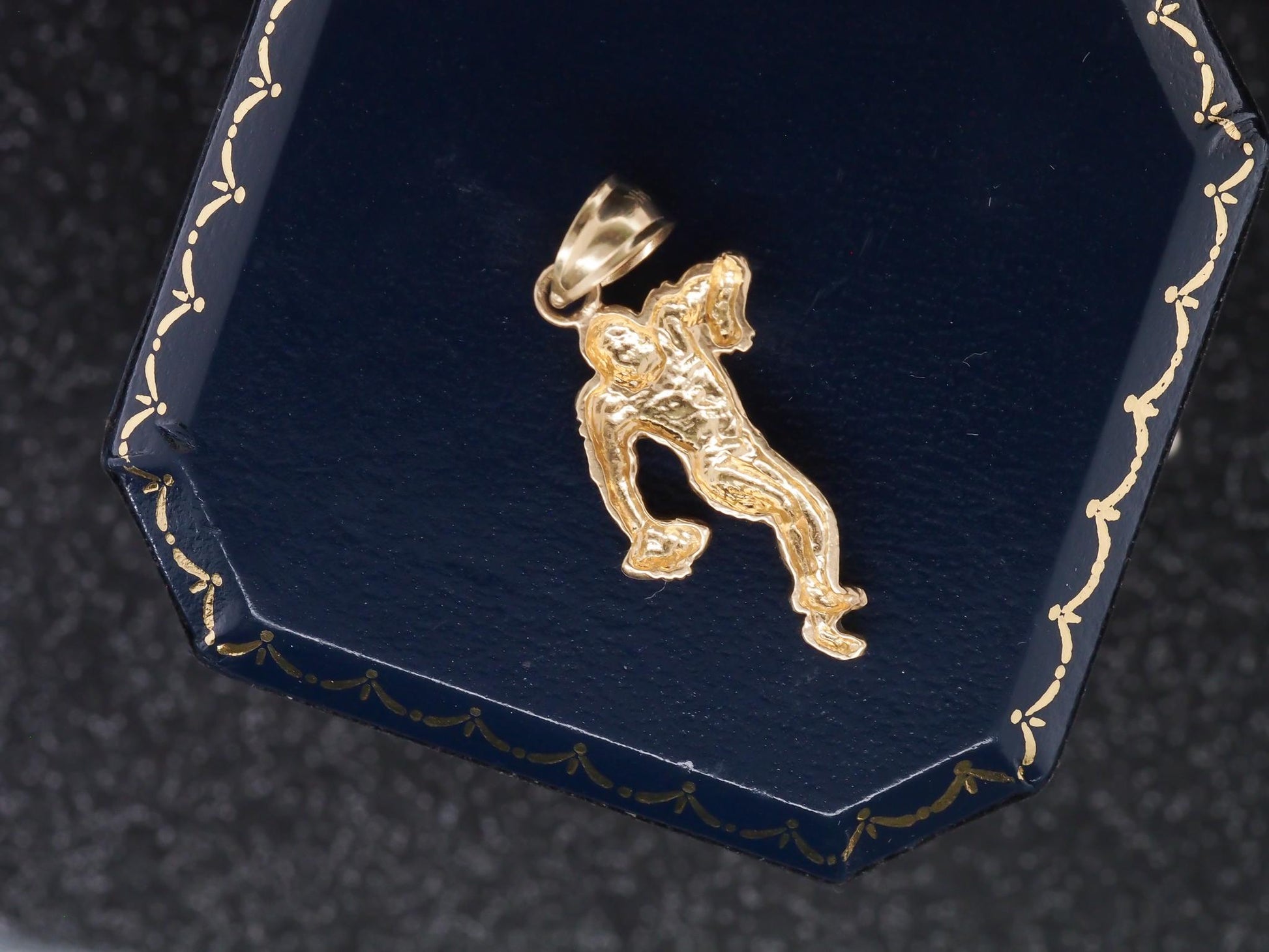 14K Yellow Gold Football Player Pendant - VHK#44