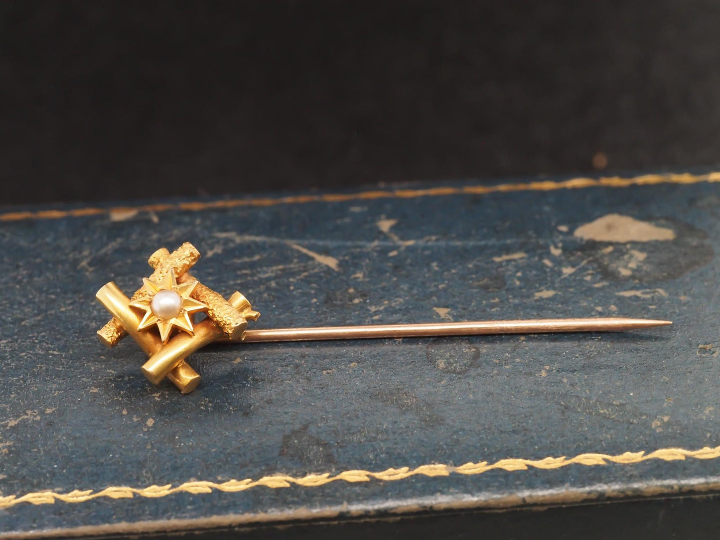 1920s 14K Yellow Gold Pearl Geometric Stick Pin - VHK#64