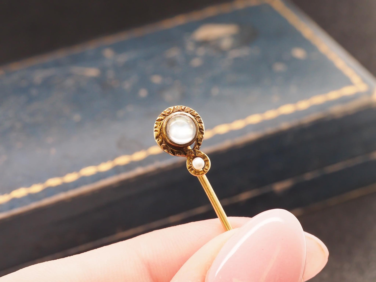 1920s 14K Yellow Gold Moonstone and Pearl Stick Pin - VHK#62