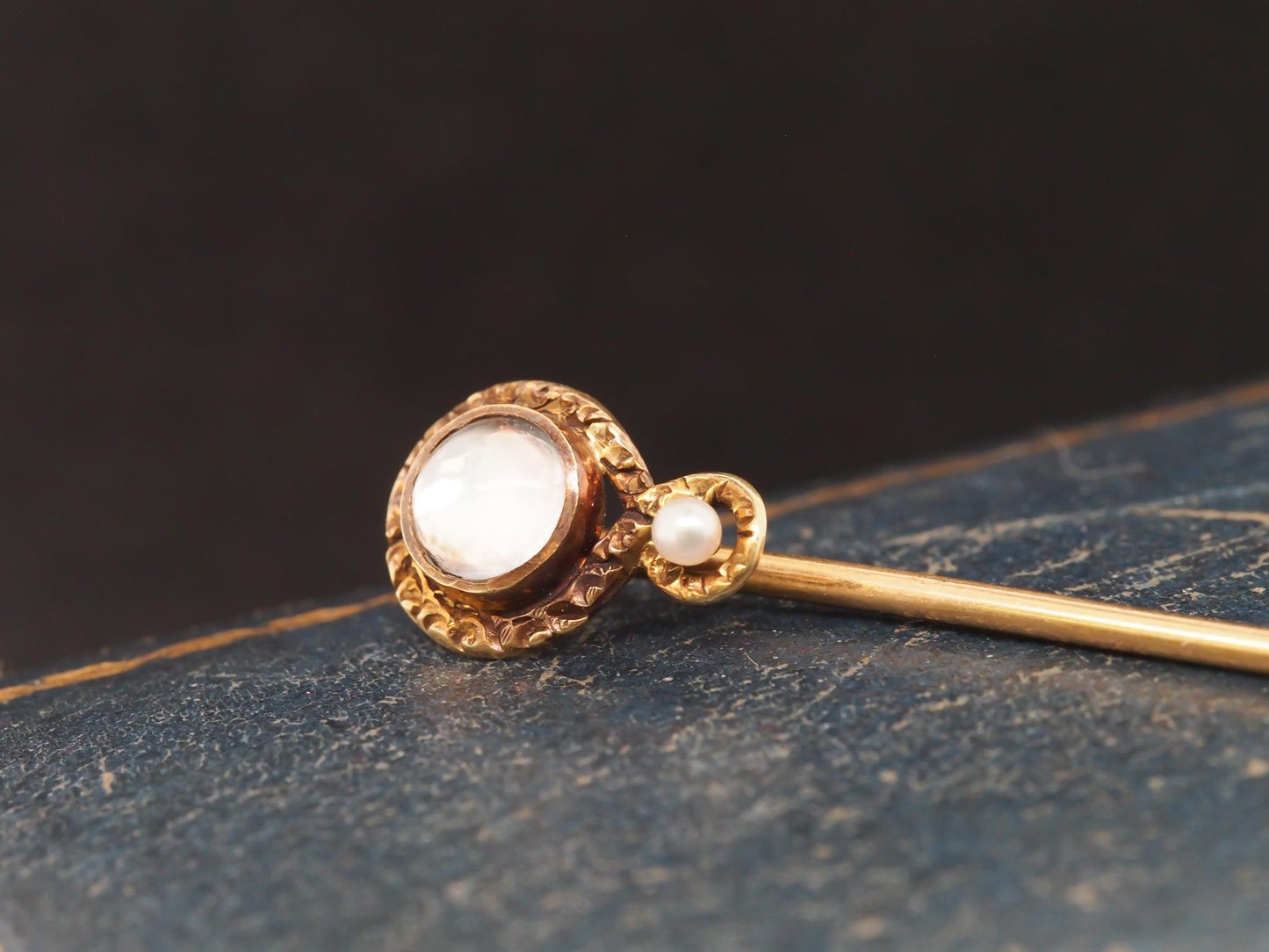 1920s 14K Yellow Gold Moonstone and Pearl Stick Pin - VHK#62