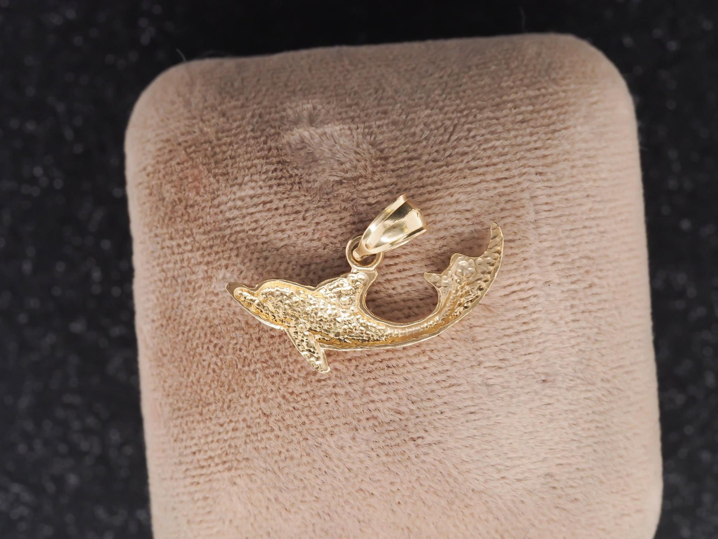 14K Yellow Gold Dolphin Pendant - VHK#52