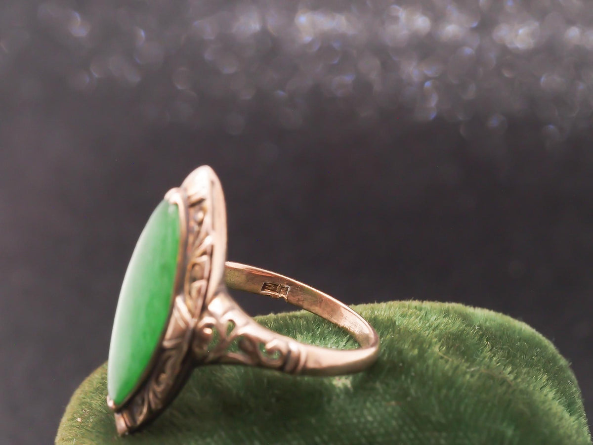 Circa 1930s 9K Yellow Gold Jade Nanette Shape Ring - VHK#105