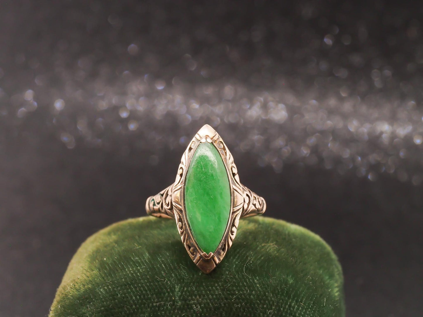 Circa 1930s 9K Yellow Gold Jade Nanette Shape Ring - VHK#105