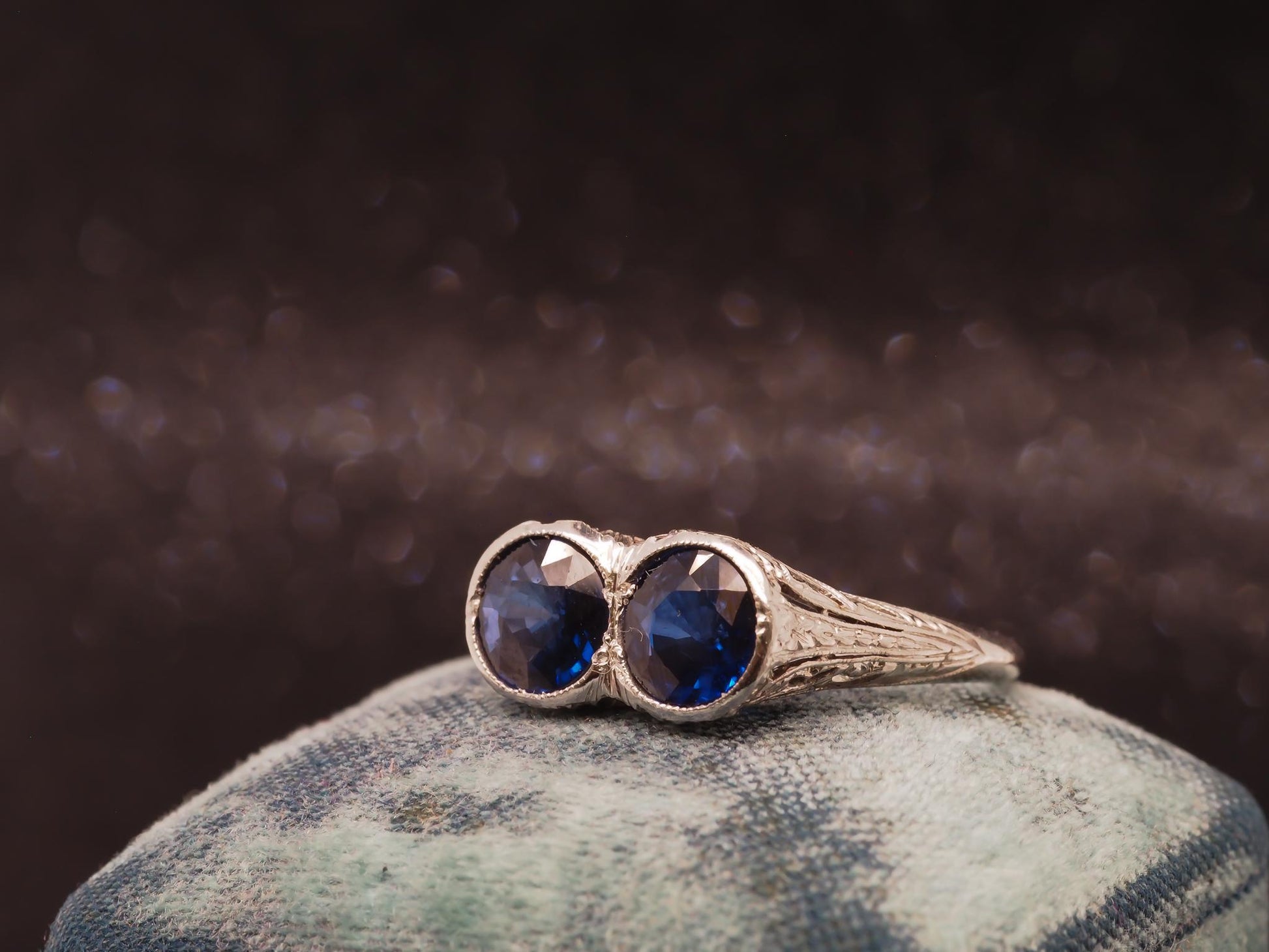 1930s Platinum Art Deco Two Stone Blue Sapphire Ring - VHK#99