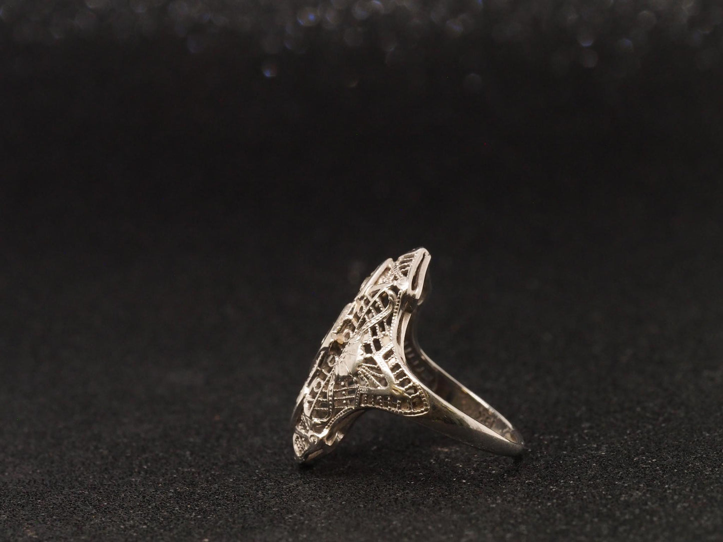Art Deco 18K White Gold Diamond Shield Ring - VHK#96