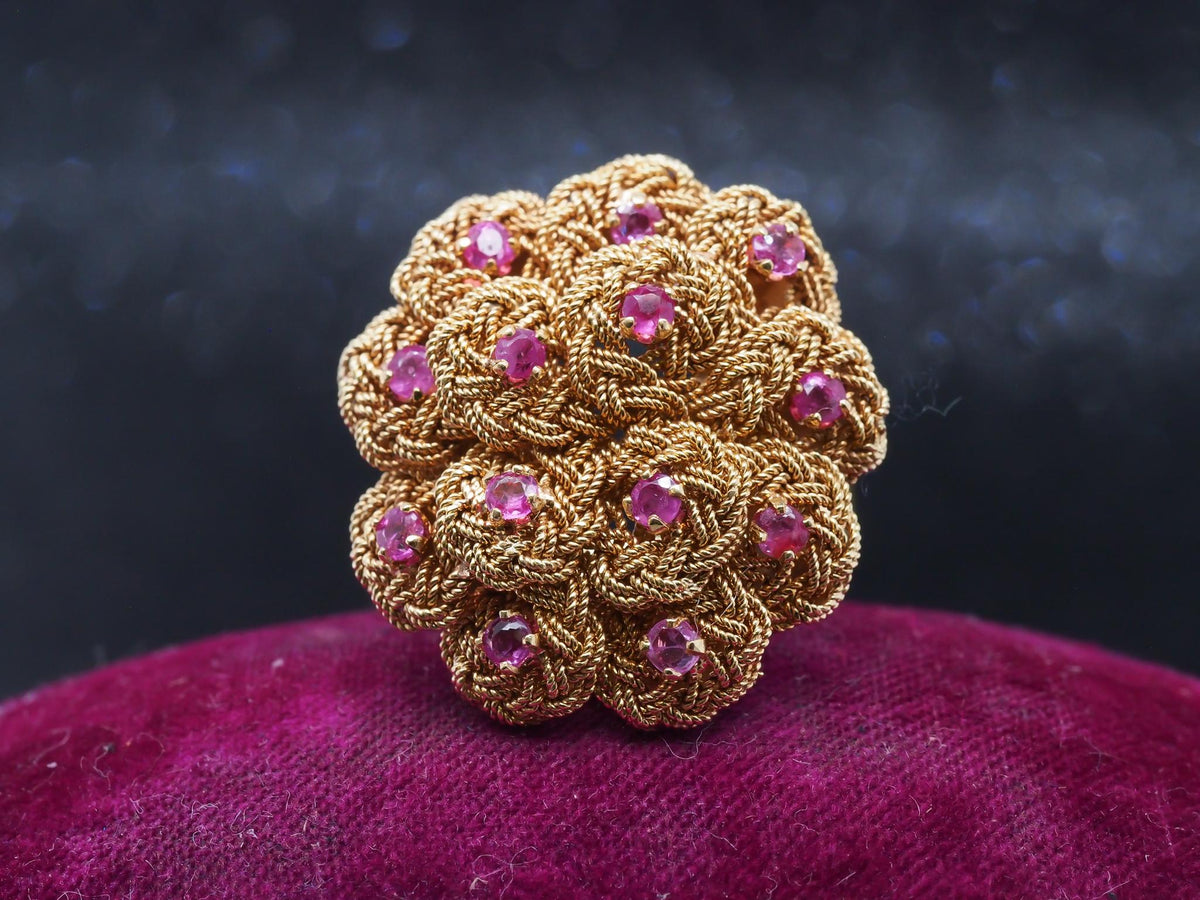 1980s Retro 18 Karat Yellow Gold Ruby Cocktail Ring - VHK#90