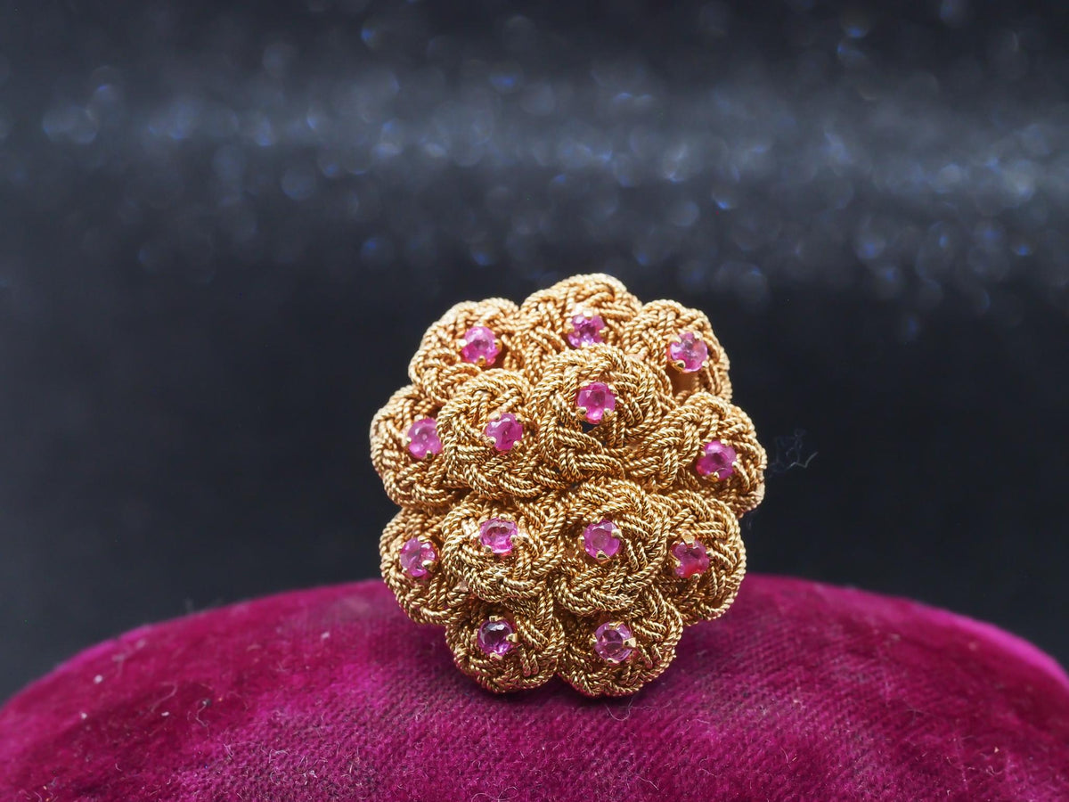 1980s Retro 18 Karat Yellow Gold Ruby Cocktail Ring - VHK#90