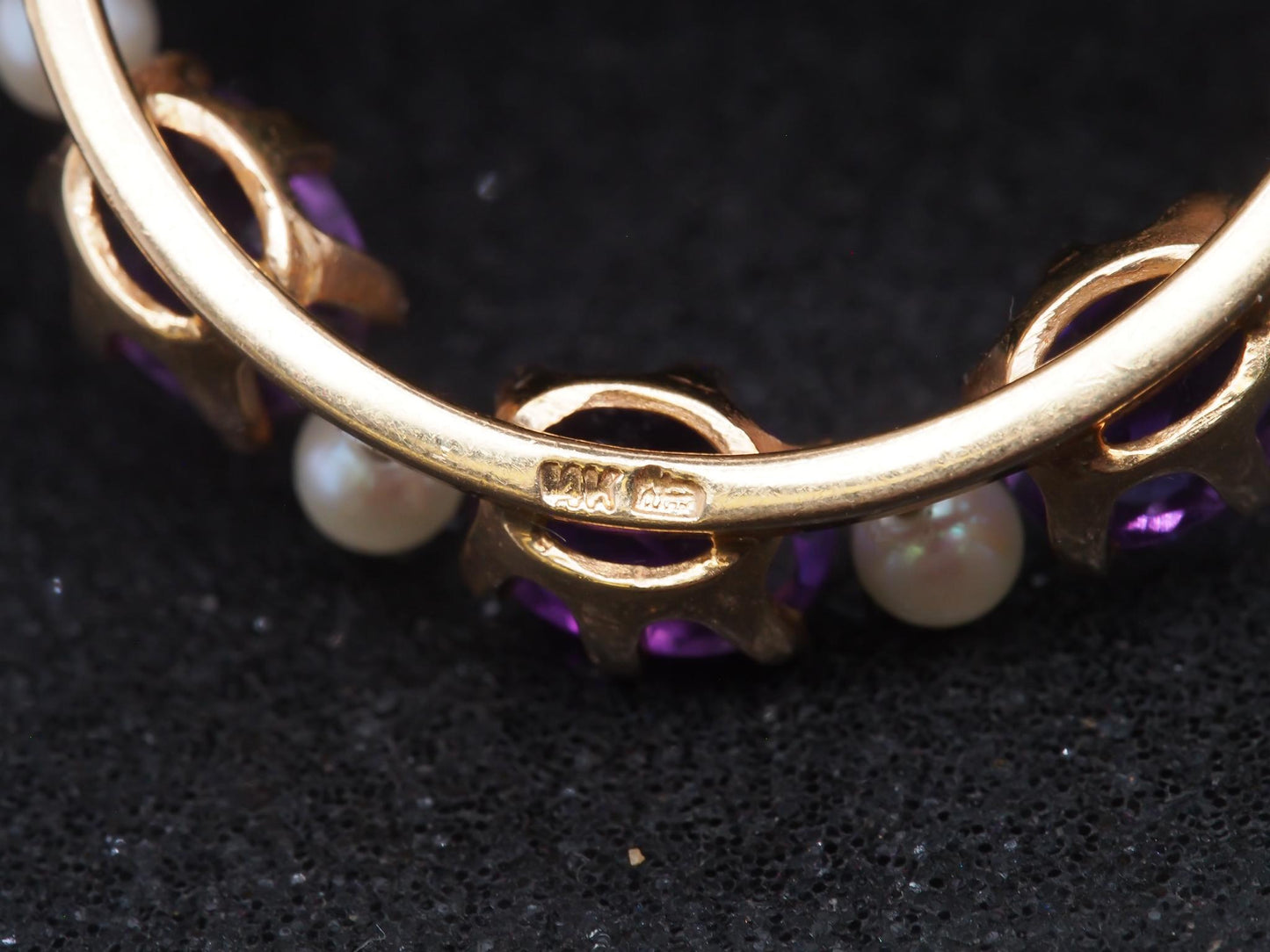 14K Yellow Gold Amethyst & Pearl Circle Brooch Pin - VHK#89