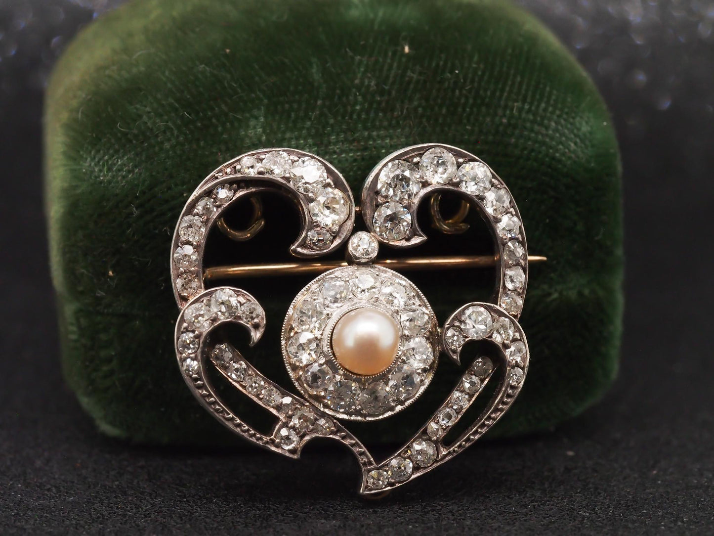 2.00 Carat Edwardian Heart Shape Diamond 14 Karat Gold Pin Brooch - VHK#80